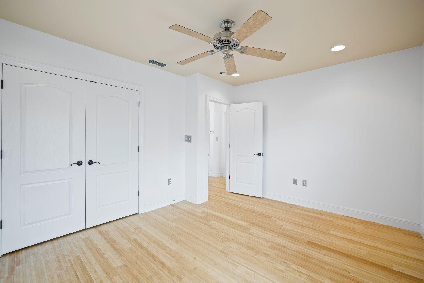 BAYWALK LANDING - Residential