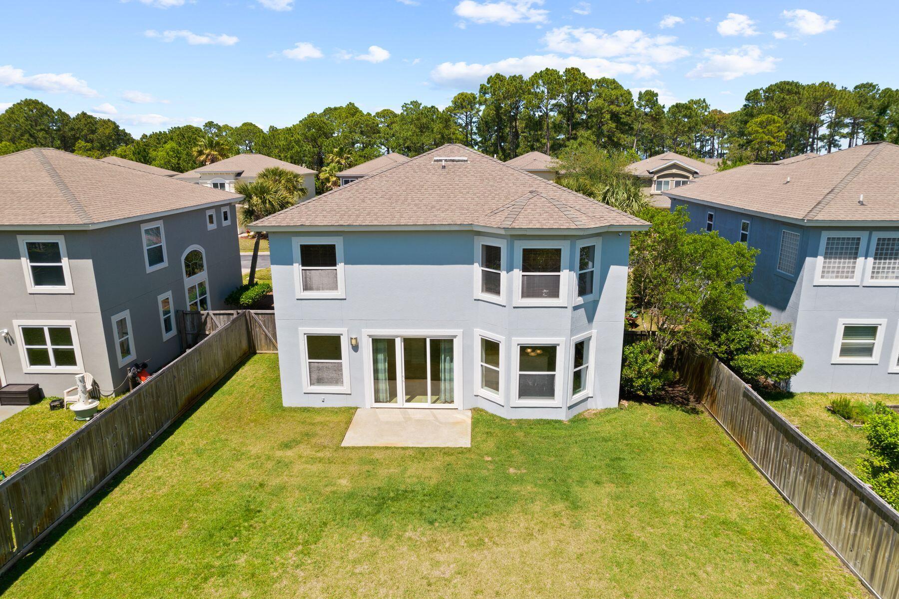 BAYWALK LANDING - Residential