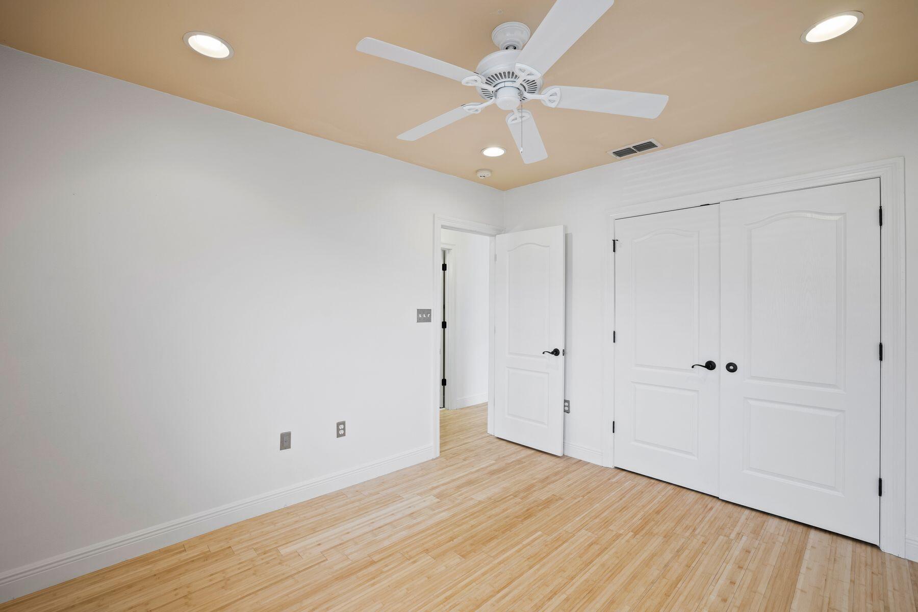 BAYWALK LANDING - Residential