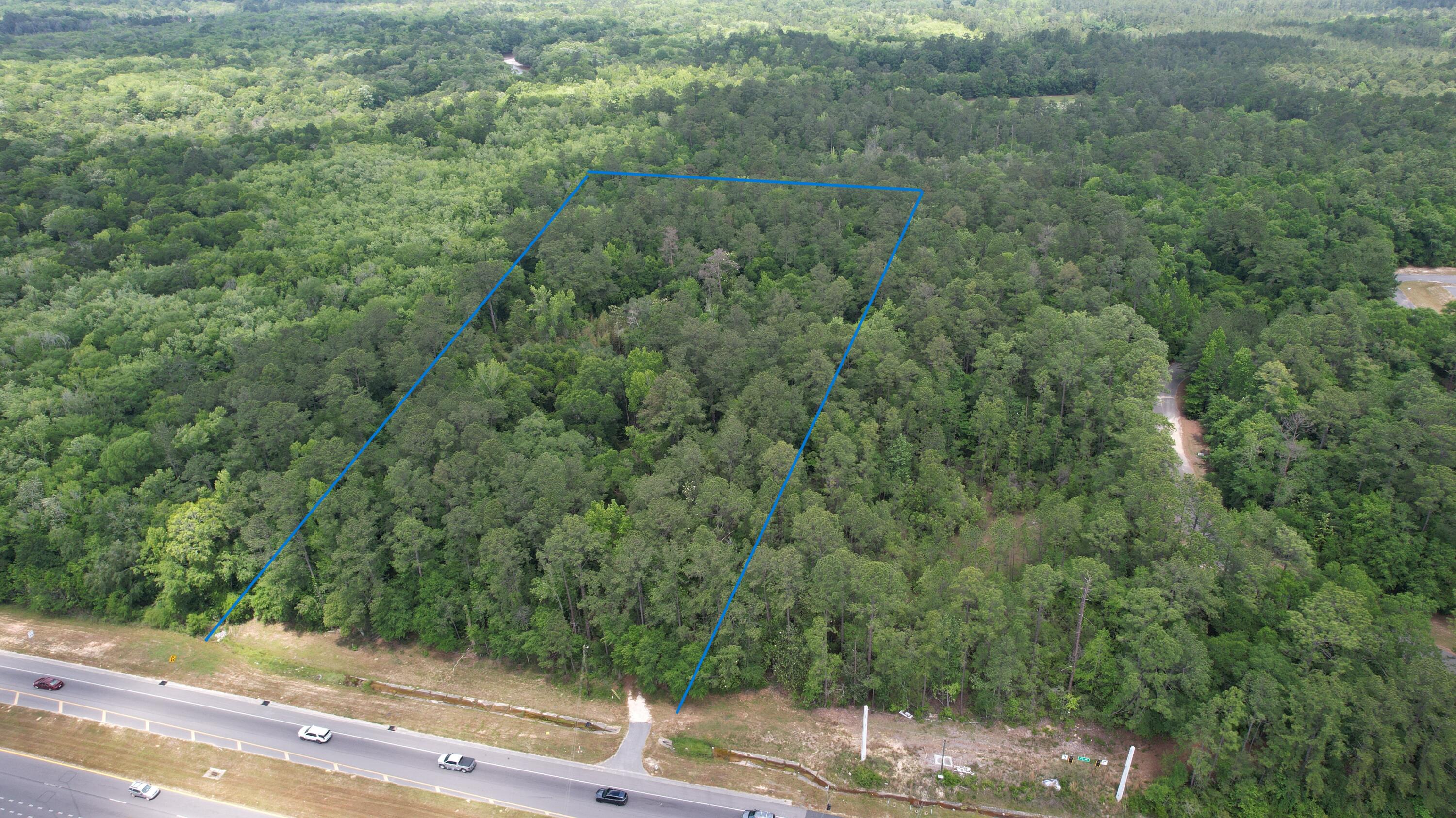 Picture your own slice of paradise on this generous 6-acre plot. Whether you dream of a cozy farmhouse, cabin, or a place to roam freely, this land has it all. With plenty of space for whatever you desire - gardens, sheds, or just peace and quiet to get away, you can let your imagination run wild. Close to town, this is your chance to make your dream life a reality. Don't miss out on this incredible opportunity to own some prime property.