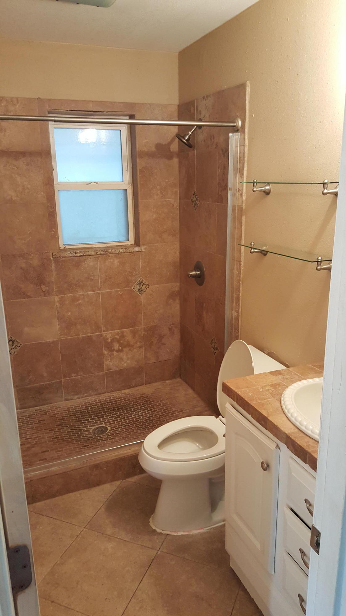 MIDPINES - Residential