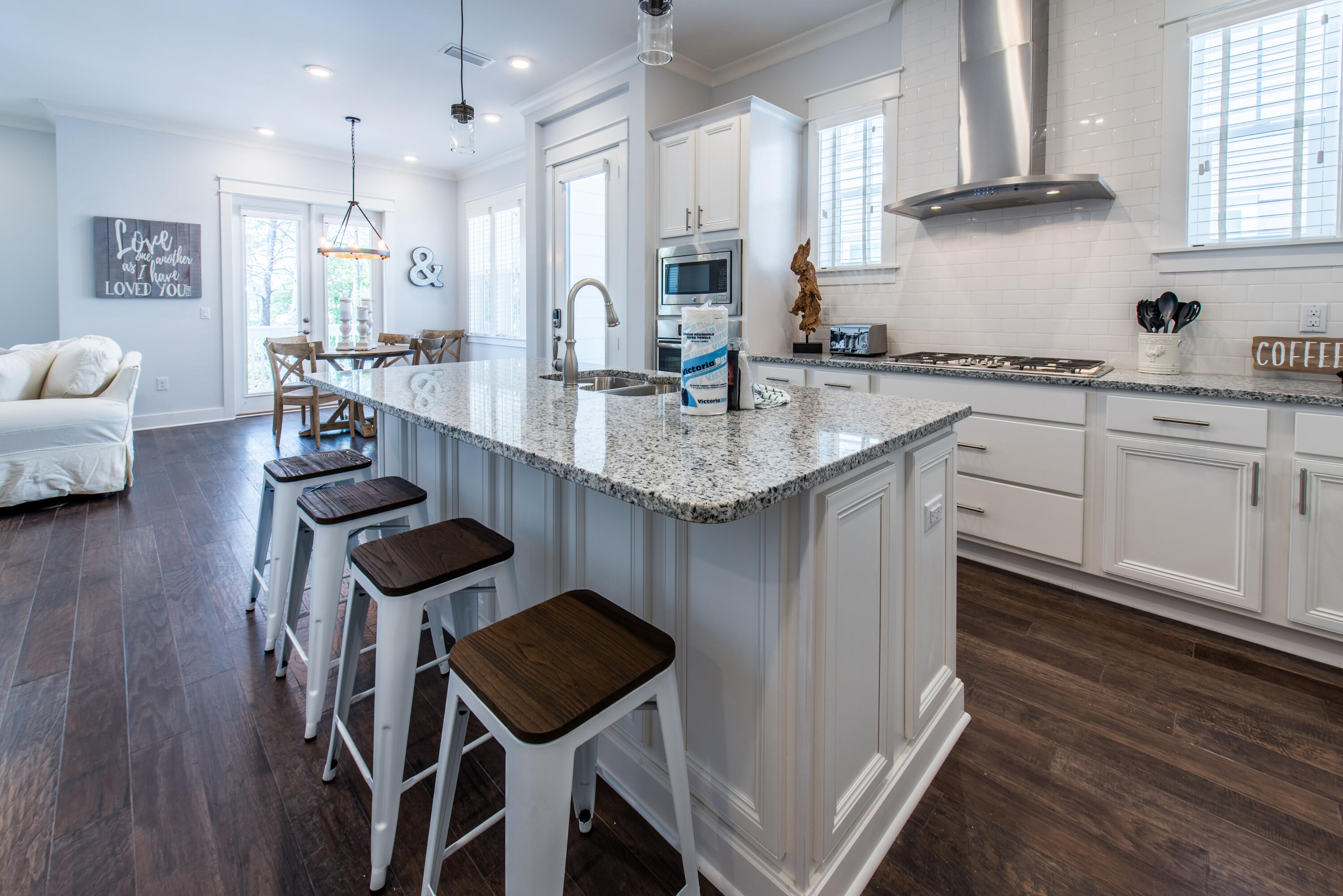 PROMINENCE - Residential