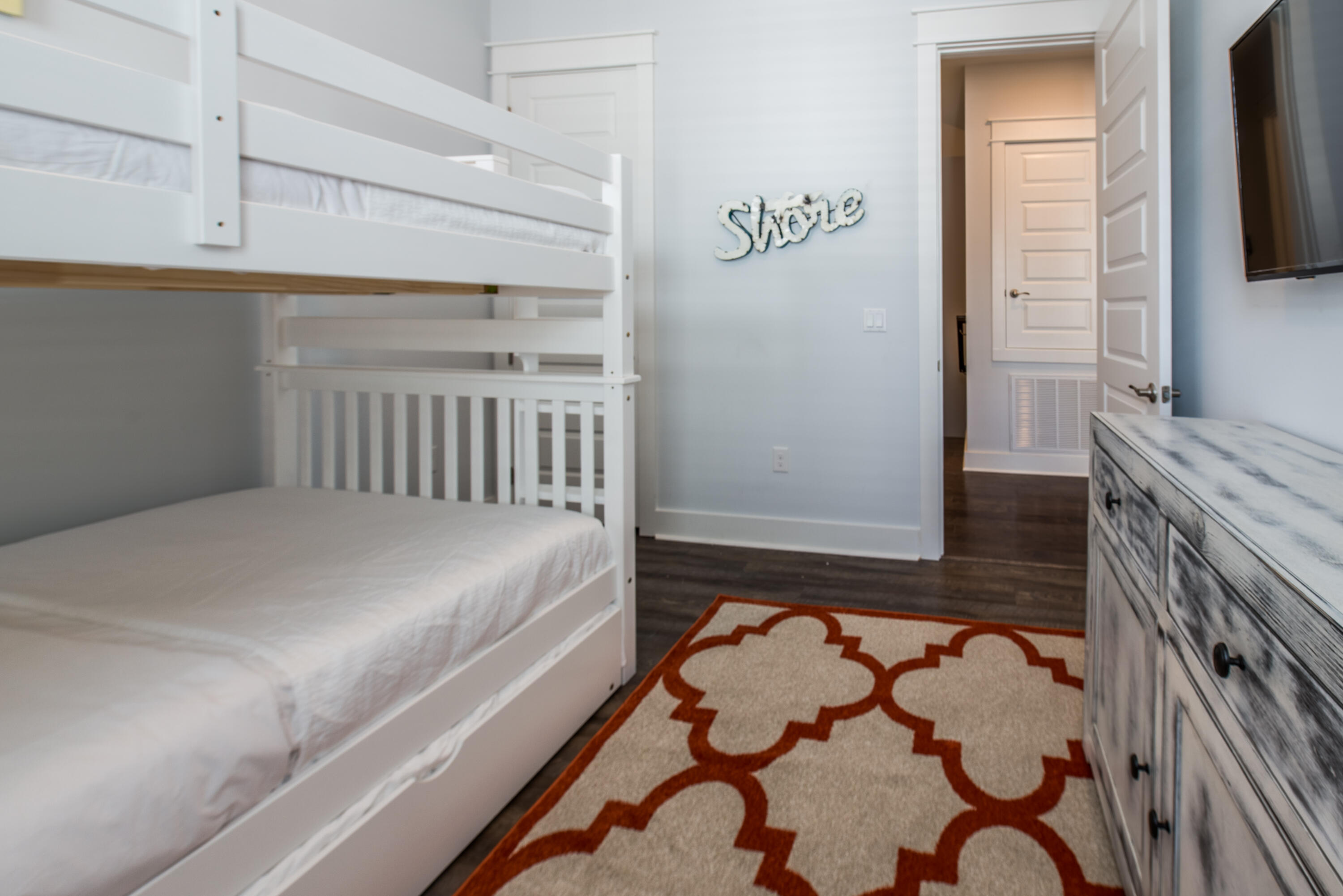 PROMINENCE - Residential