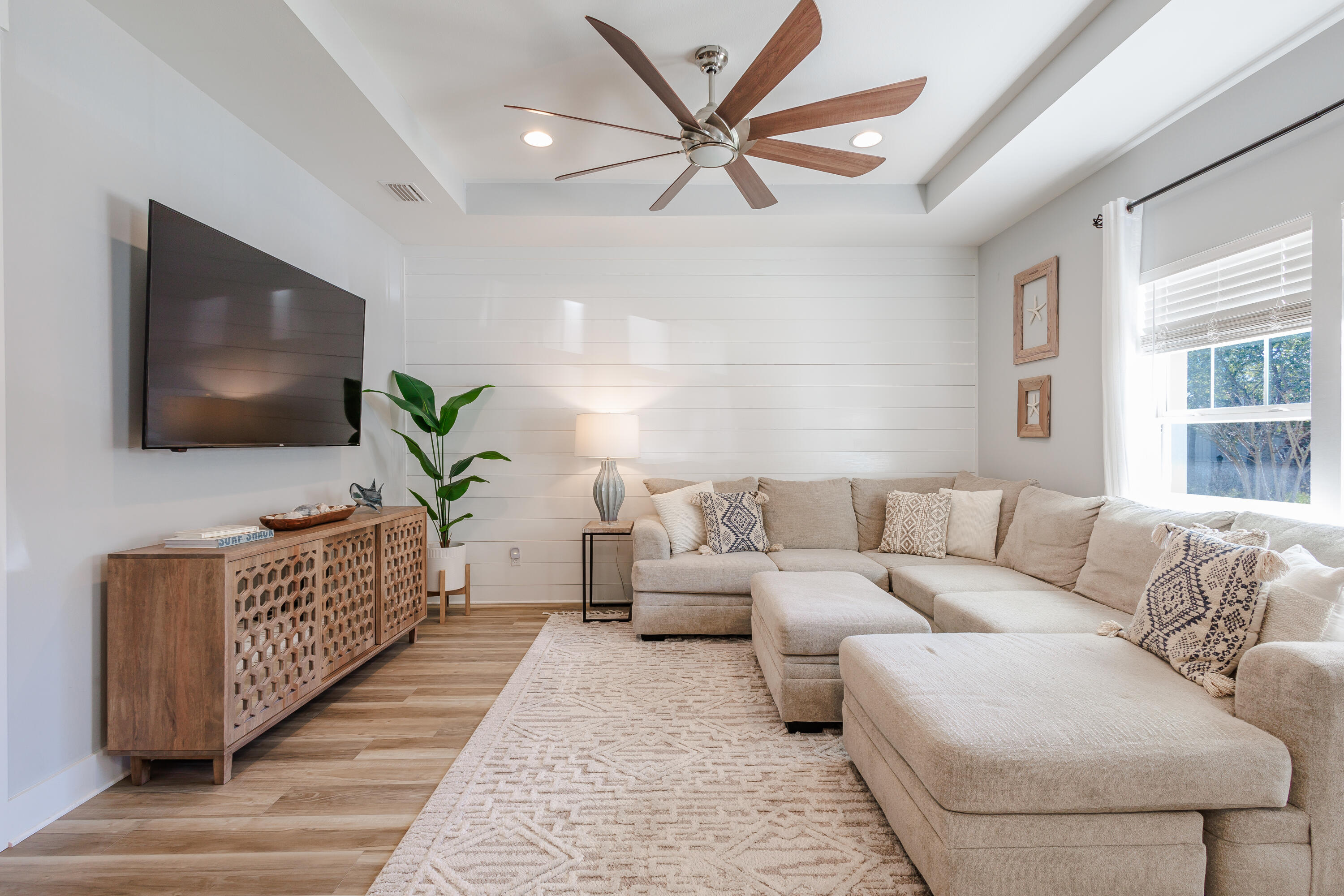 WATER OAKS - Residential