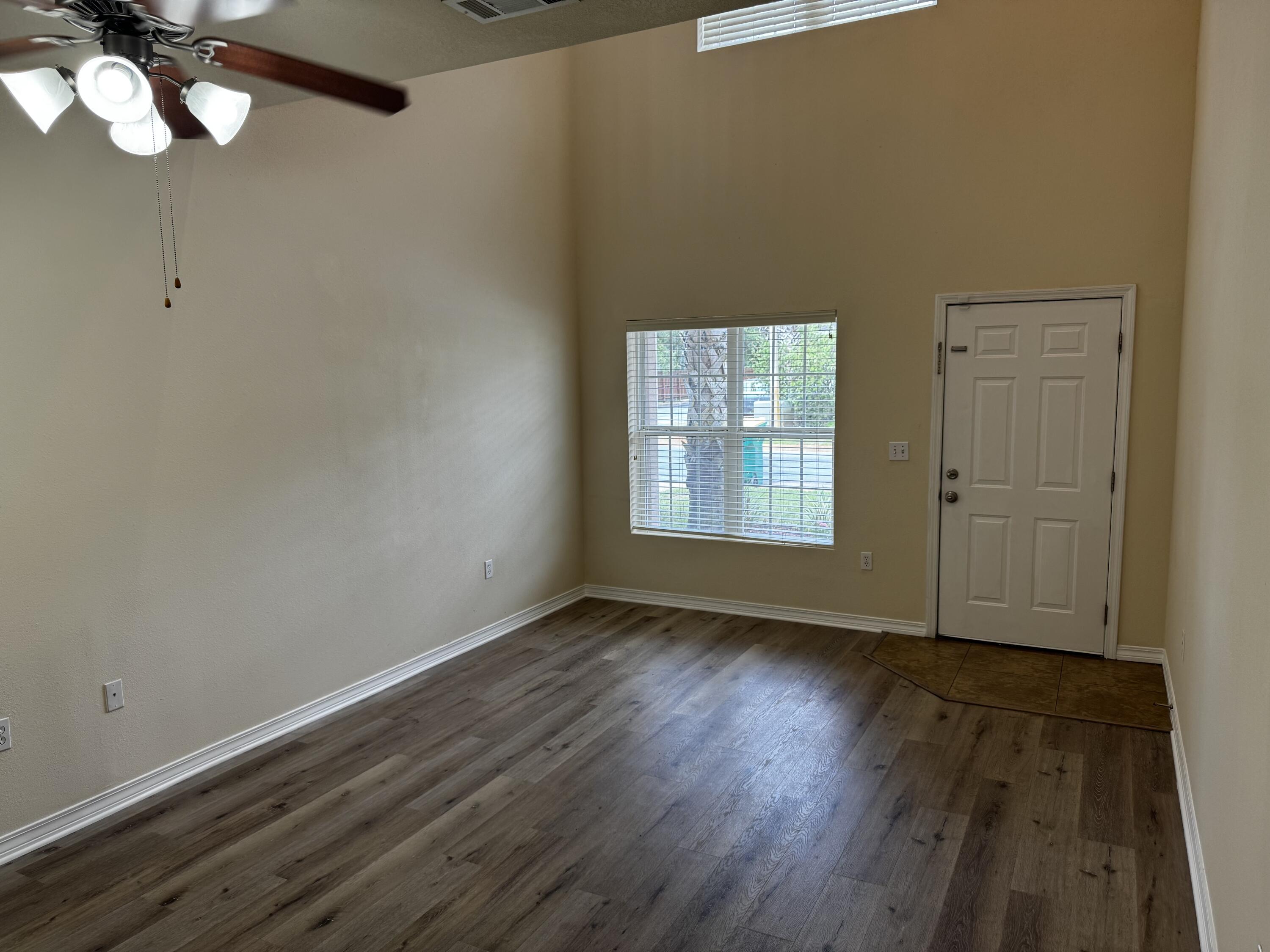 MERIDIAN SQUARE T/H - Residential Lease