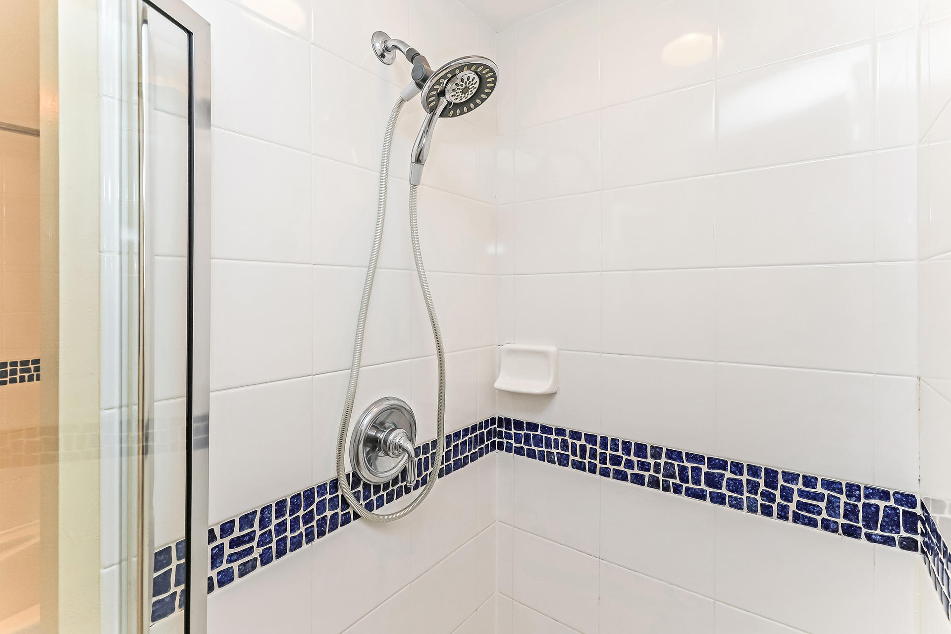 Observation Point North - Residential