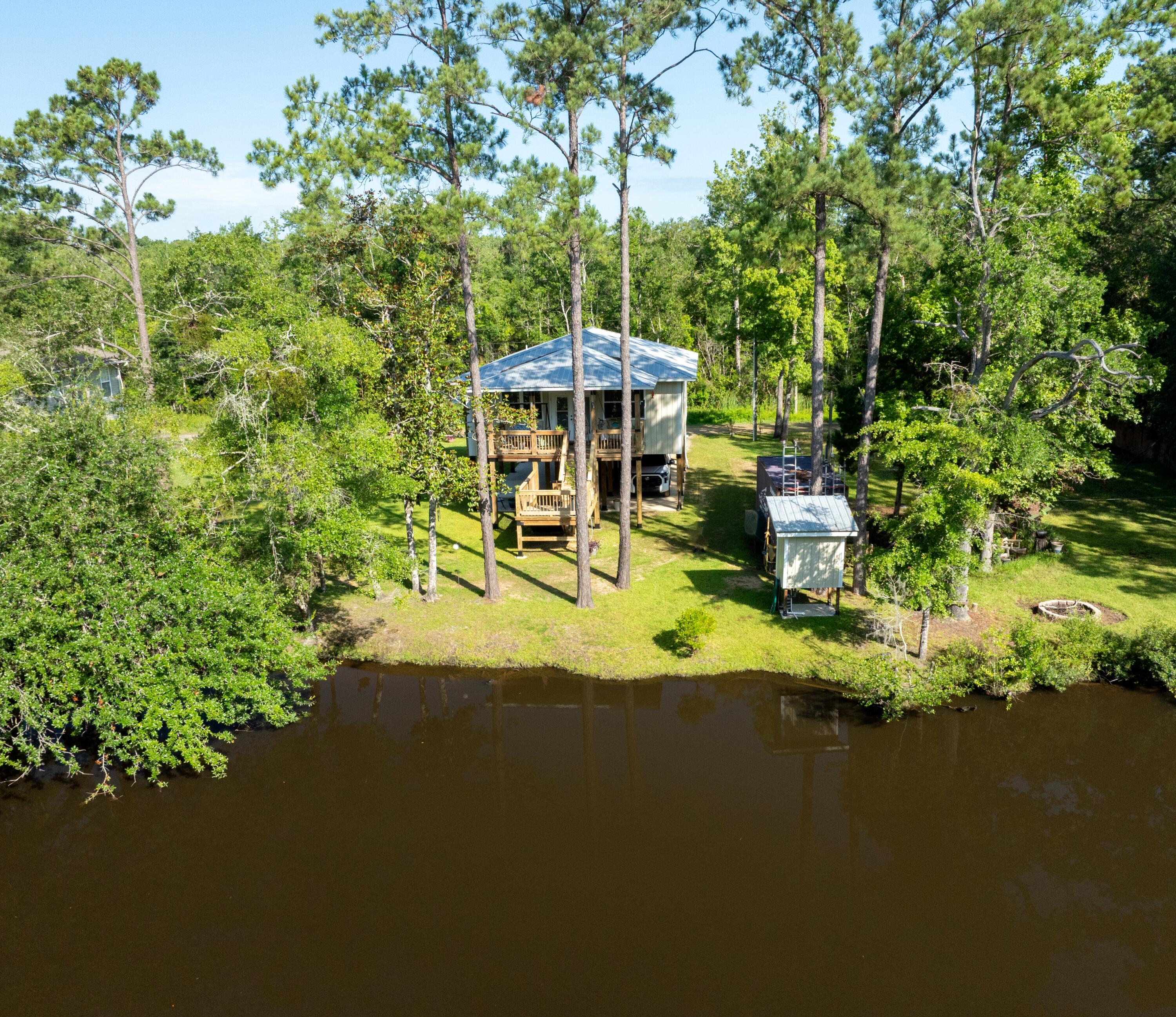 ALAQUA CREEK S/D UNRECD - Residential