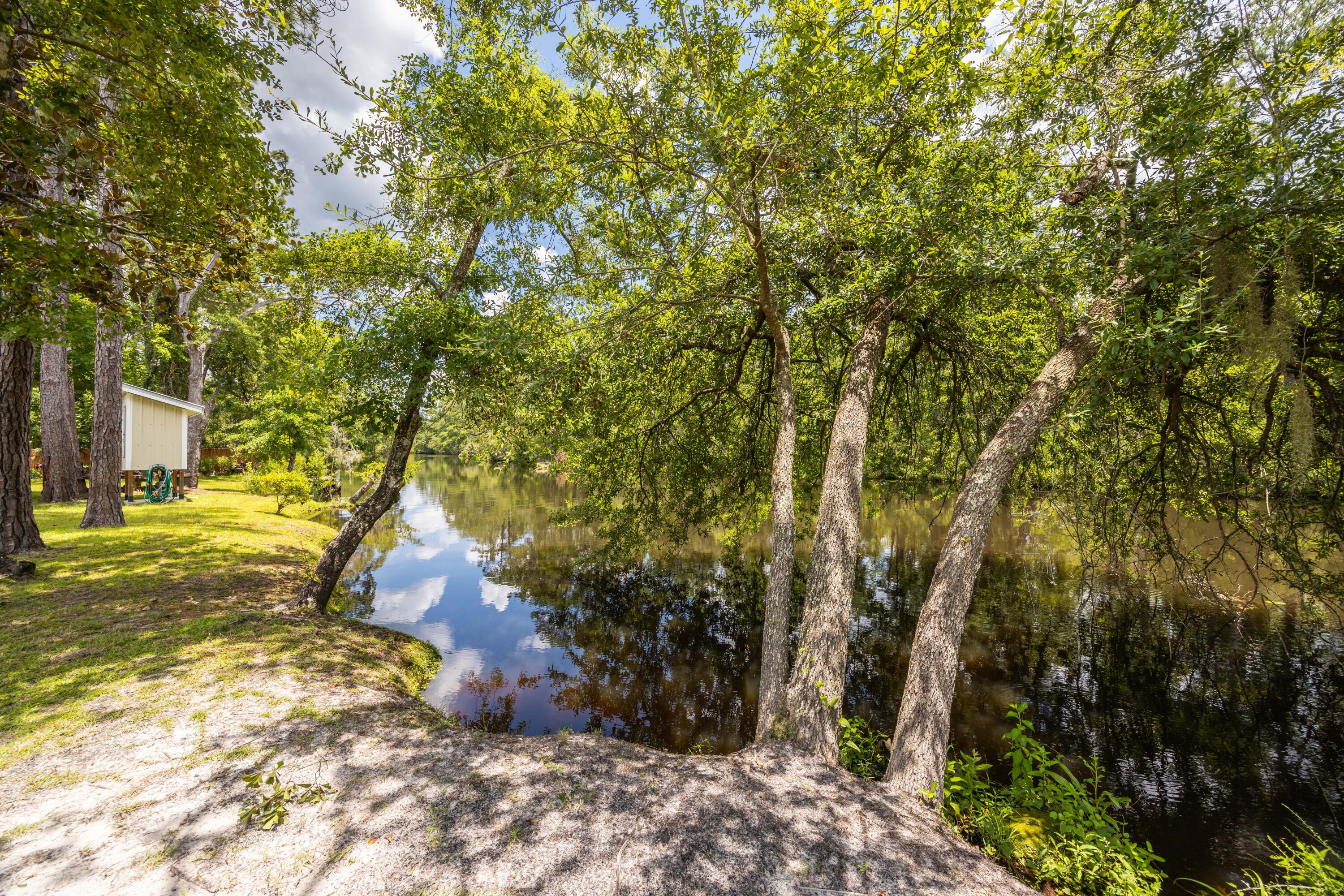 ALAQUA CREEK S/D UNRECD - Residential