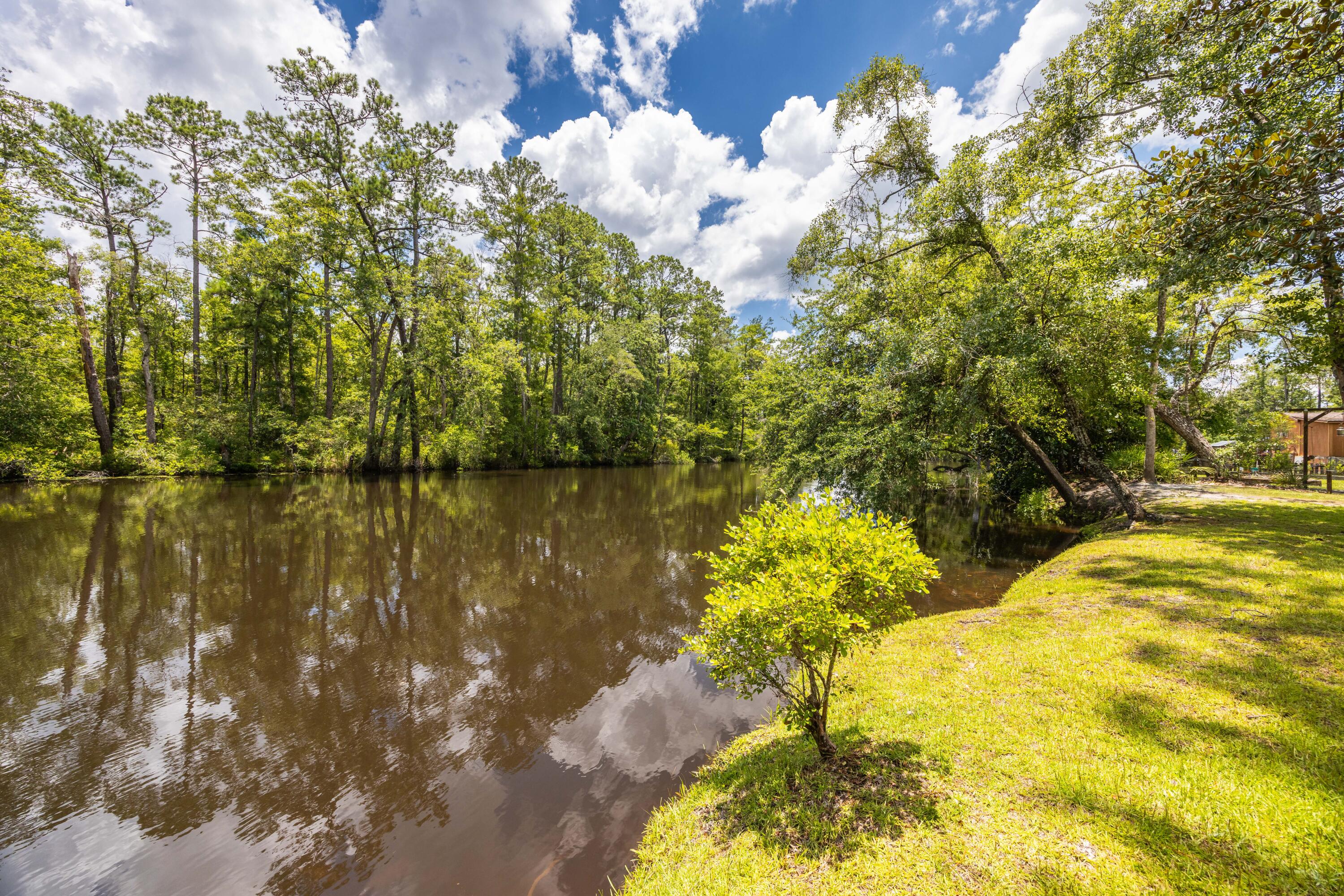 ALAQUA CREEK S/D UNRECD - Residential