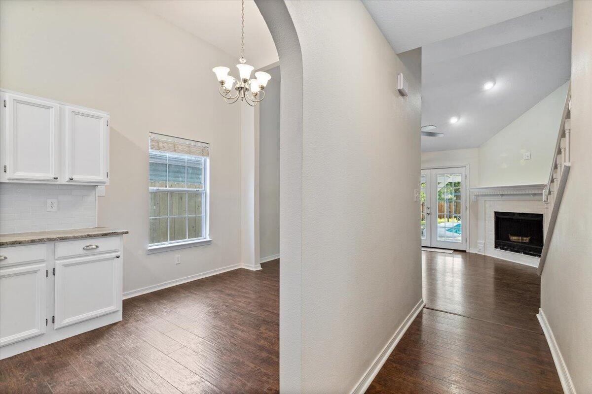 OAKLAND MANOR I LOT 1 & PORTION OF VACATED - Residential