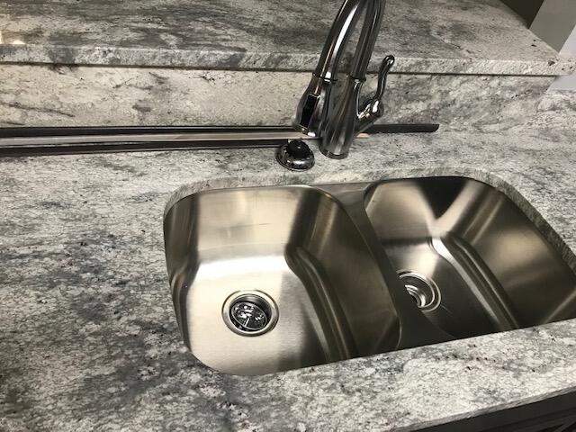 SOUTHERN OAKS - Residential