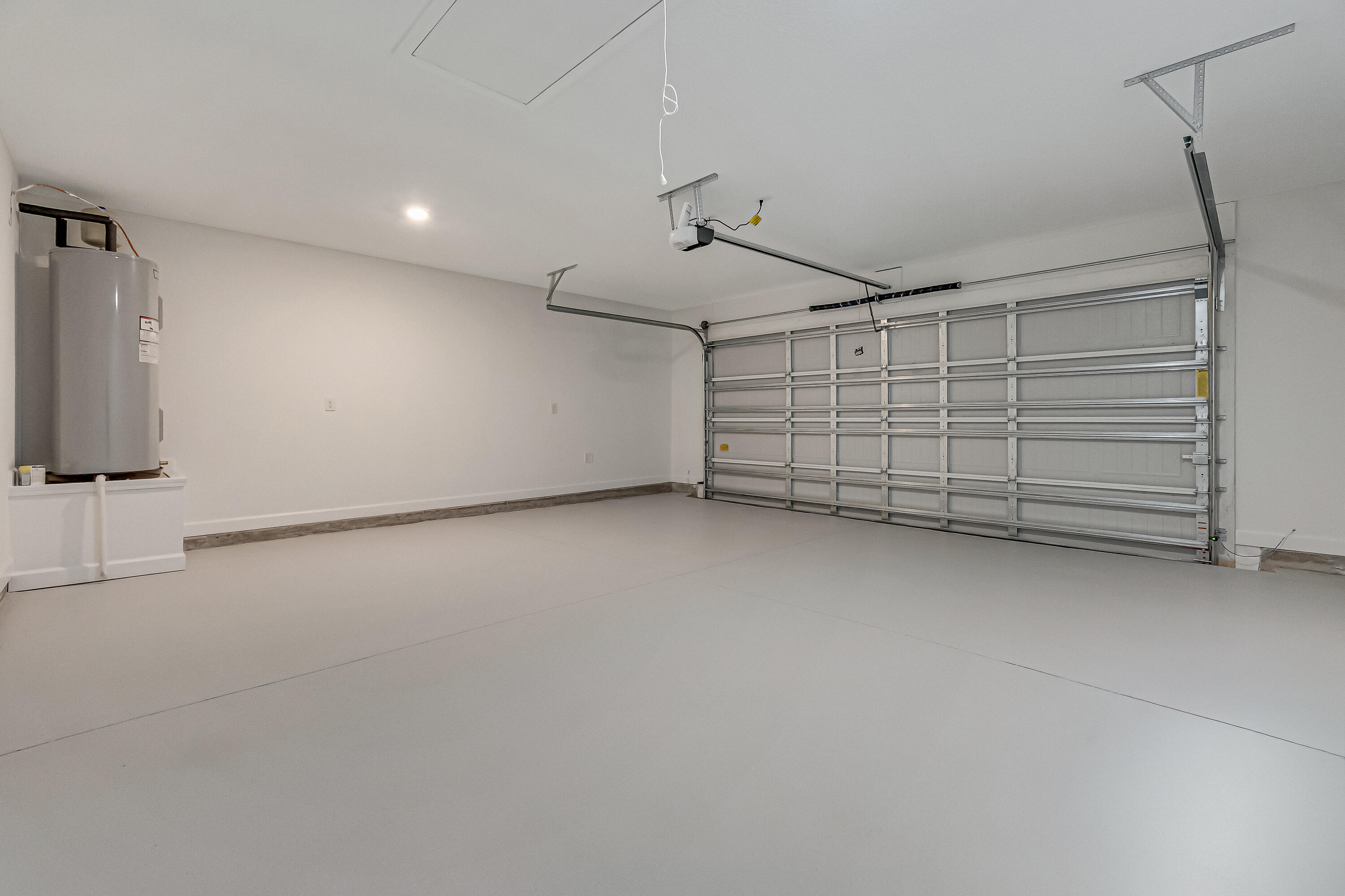 Southern Day Chateau - Residential