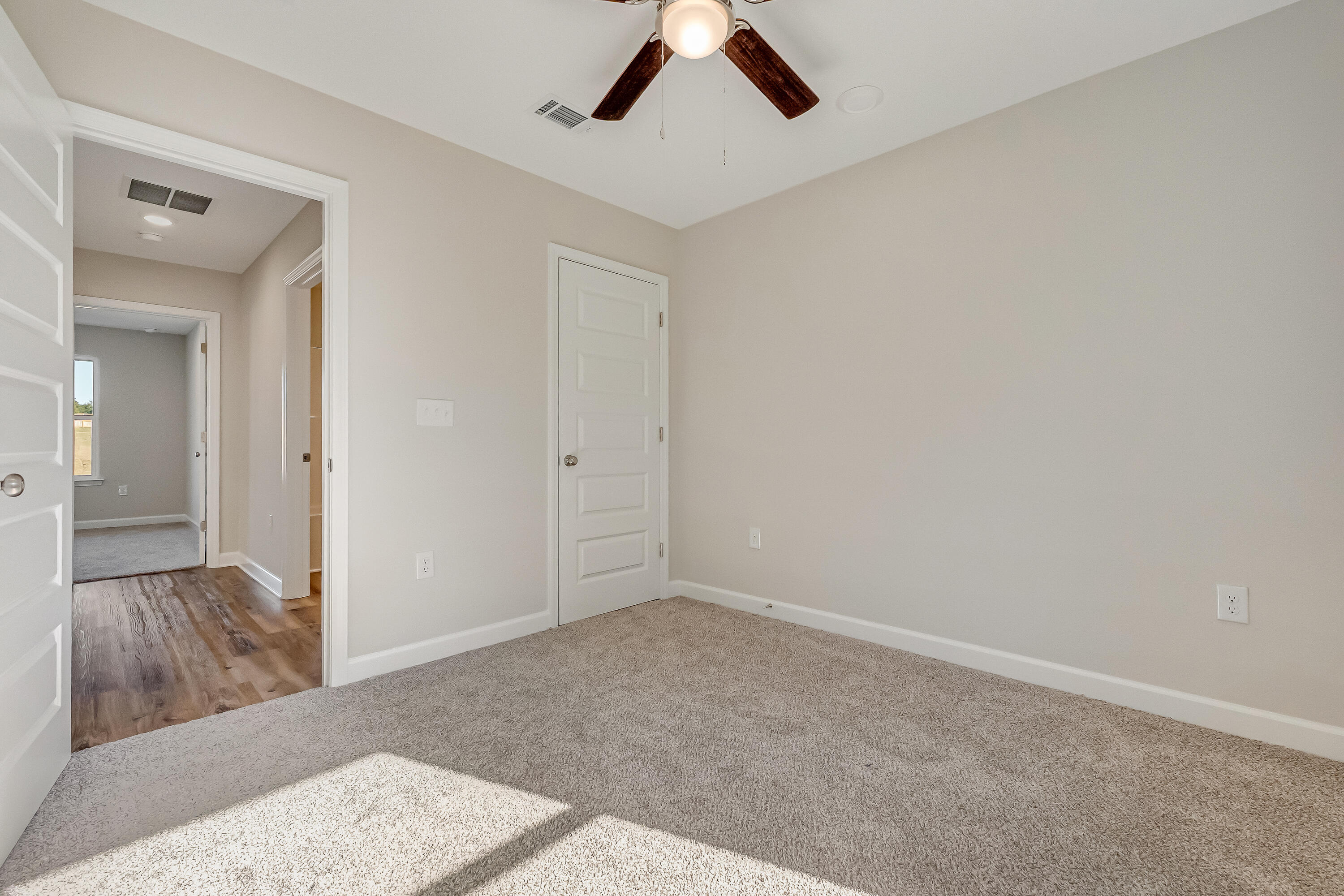 Southern Day Chateau - Residential