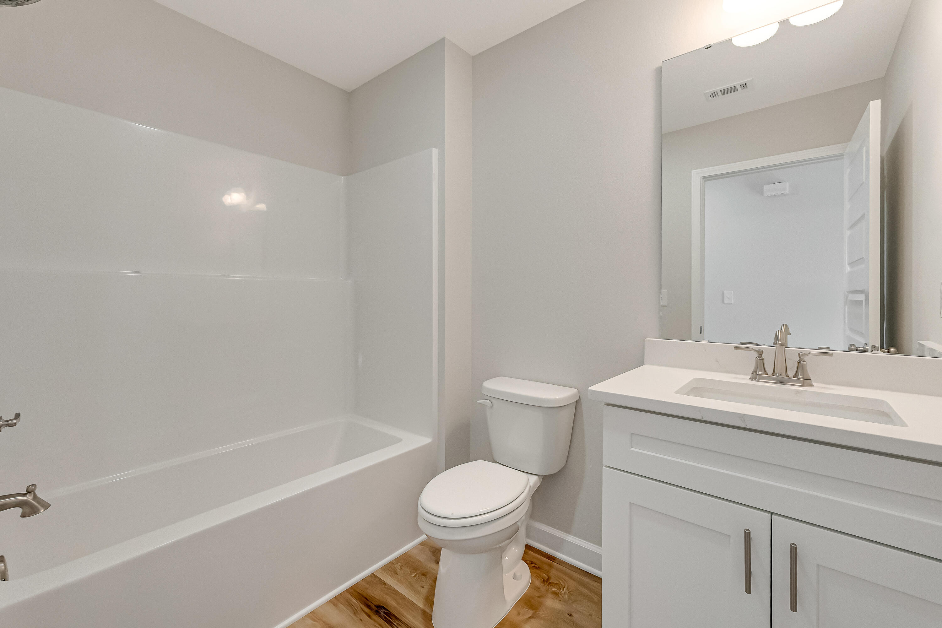 Southern Day Chateau - Residential