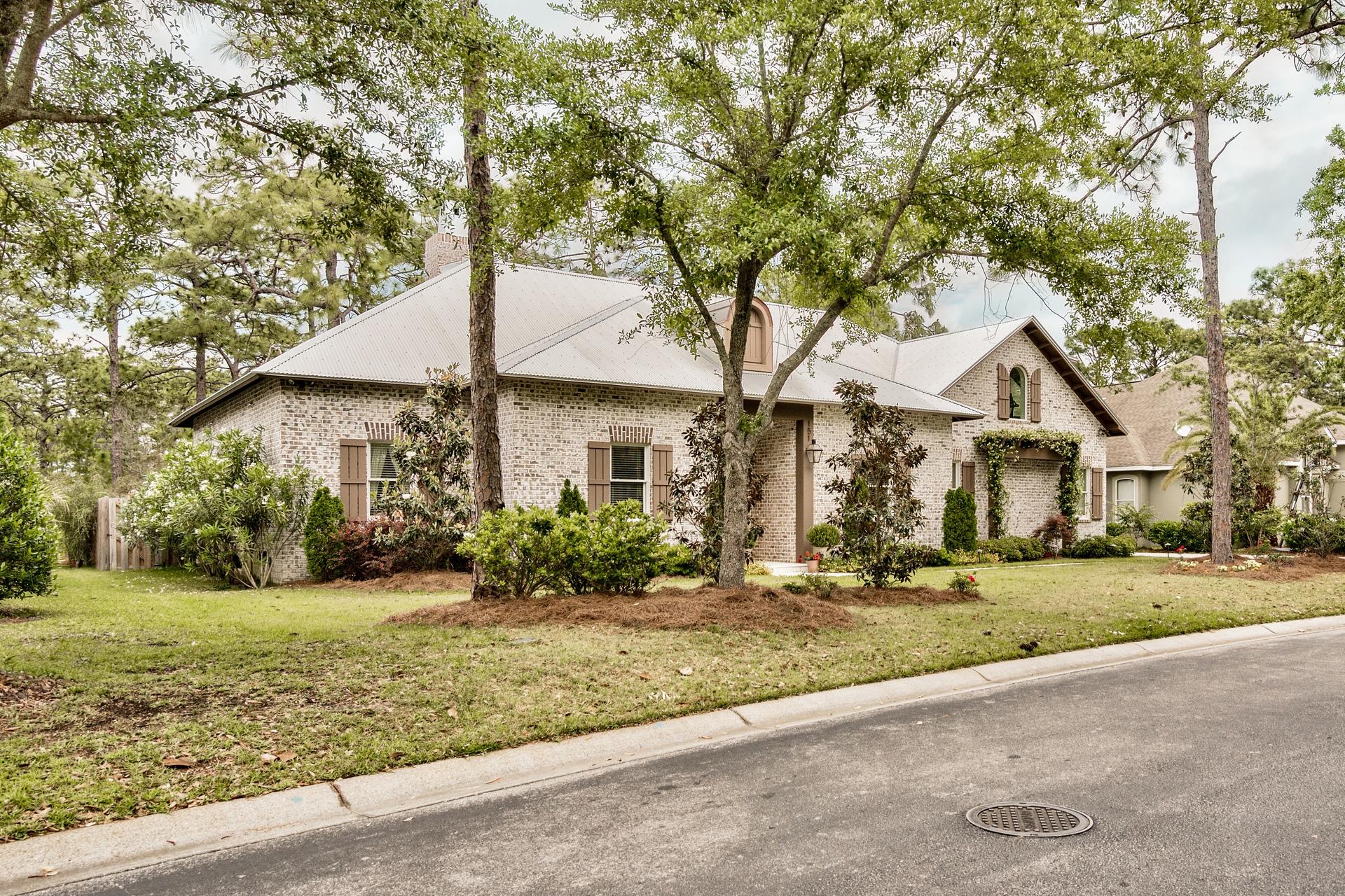 BOTANY BAYOU - Residential