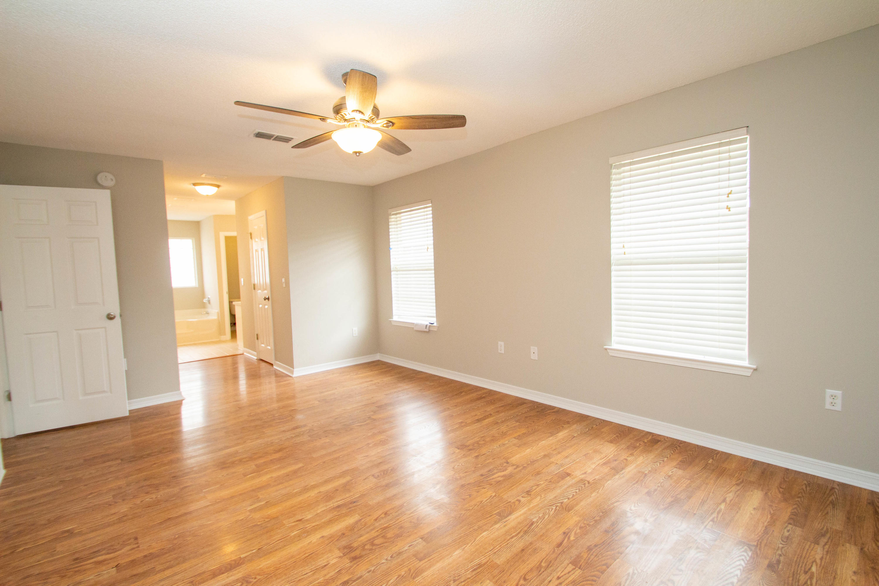 HAMPTON RIDGE ESTATES - Residential