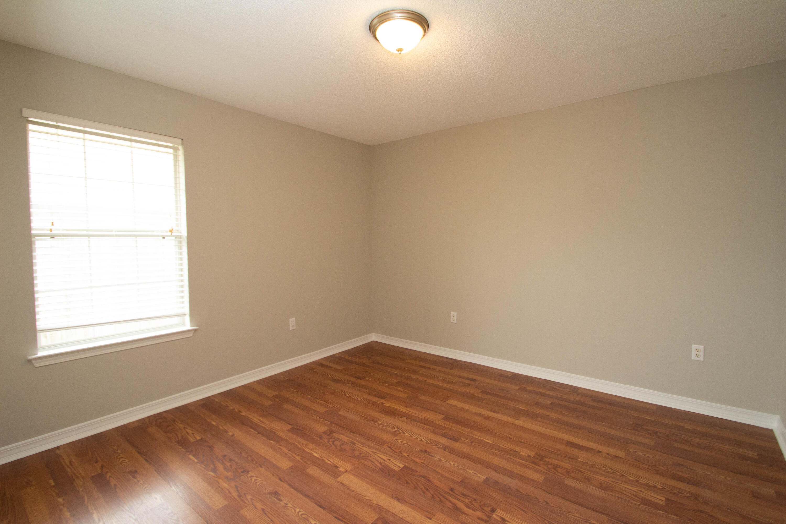 HAMPTON RIDGE ESTATES - Residential