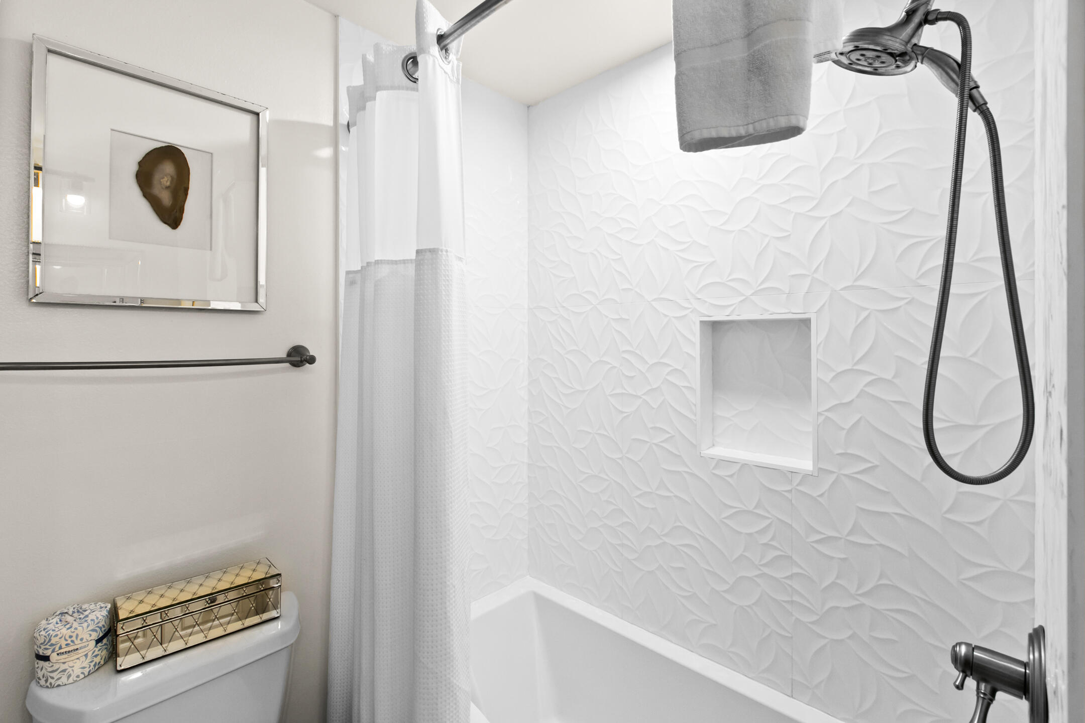 CRESCENT AT MIRAMAR BEACH THE - Residential