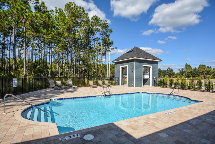 PARADISE COVE - Residential