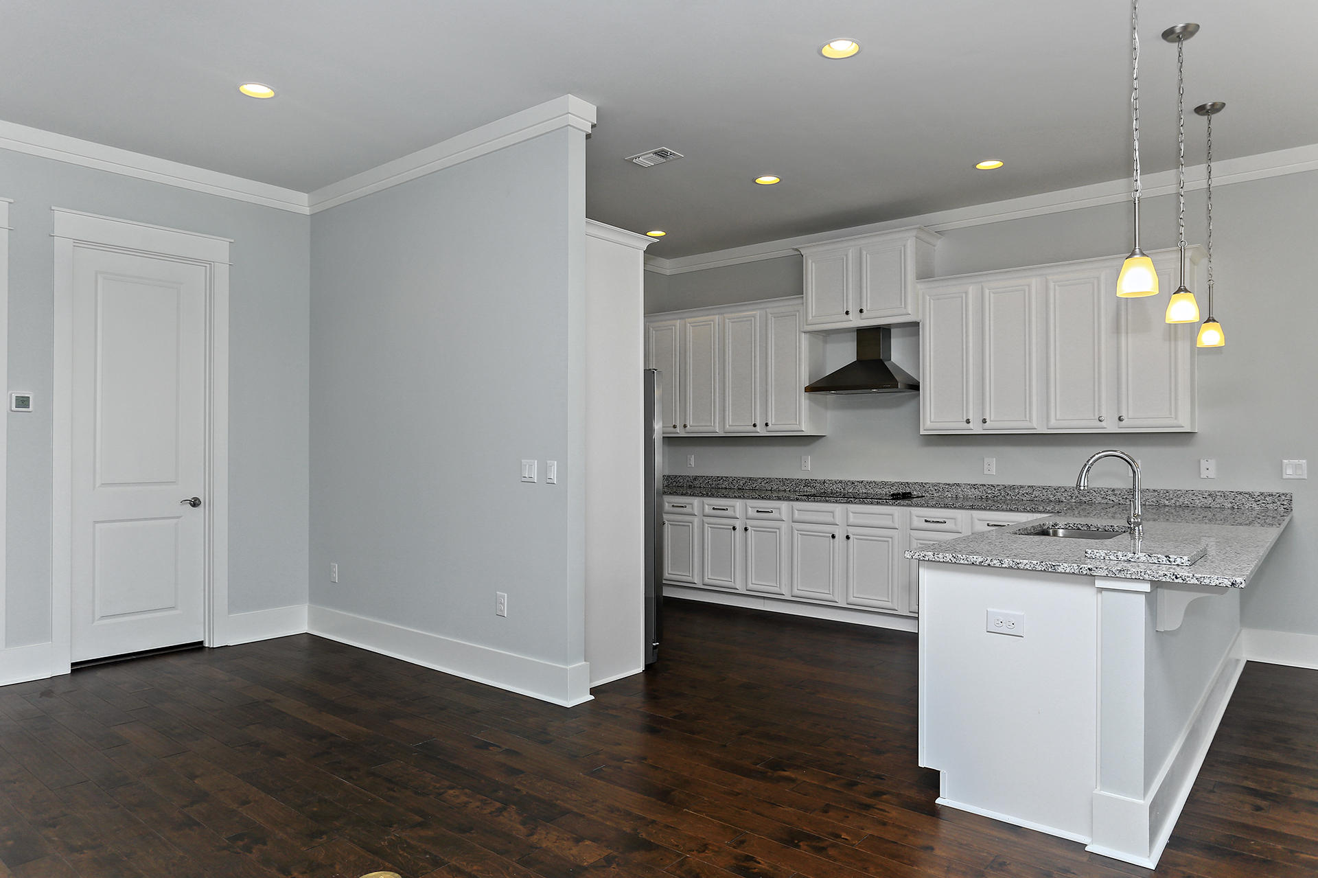 PARADISE COVE - Residential