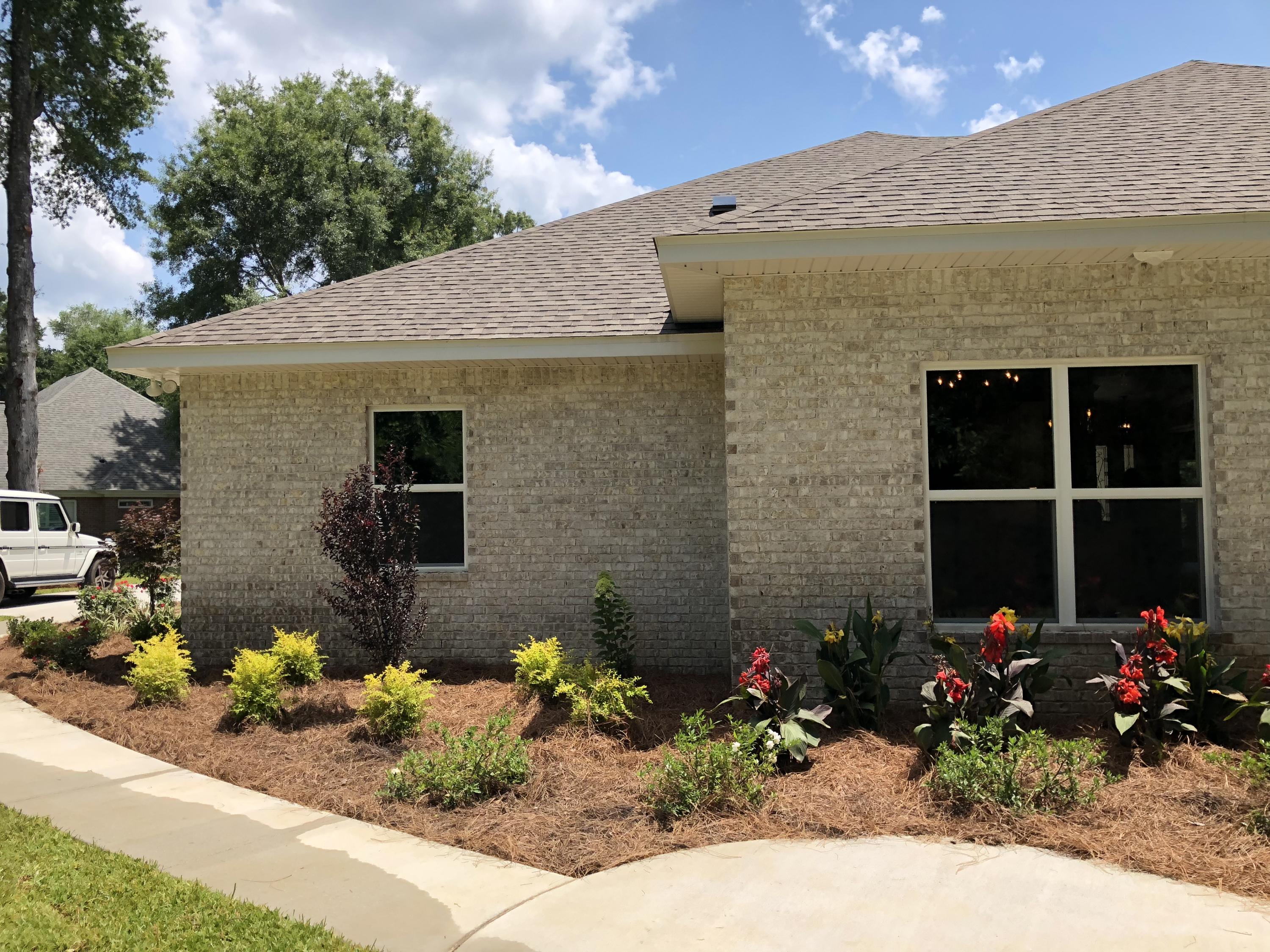 CLAIRES VINEYARD - Residential