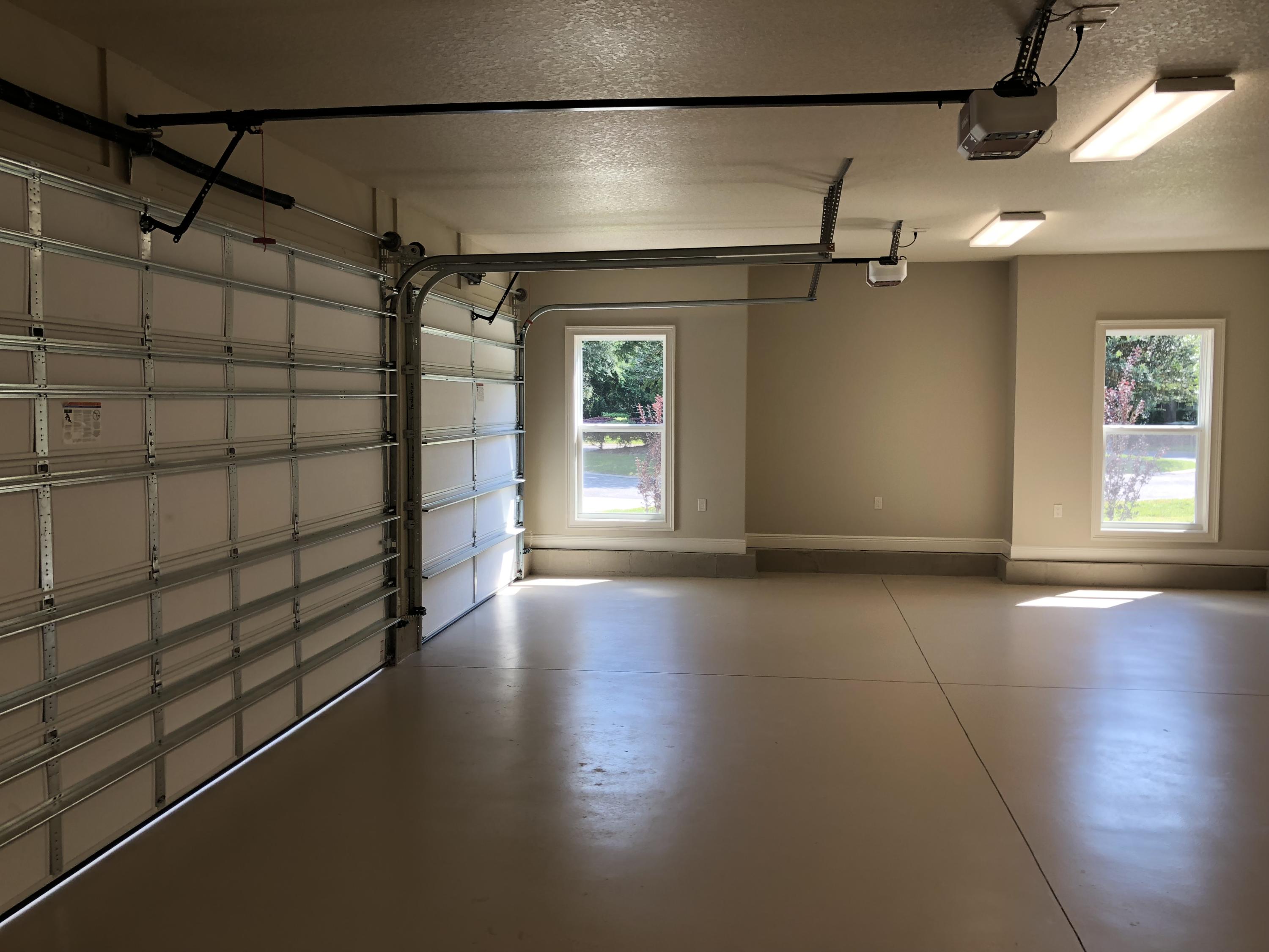 CLAIRES VINEYARD - Residential