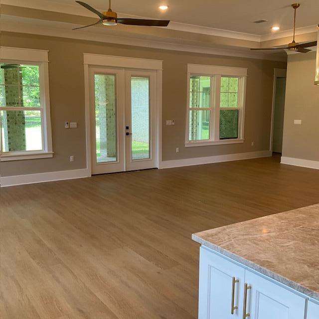 LAKE LORRAINE ESTATES 1 - Residential