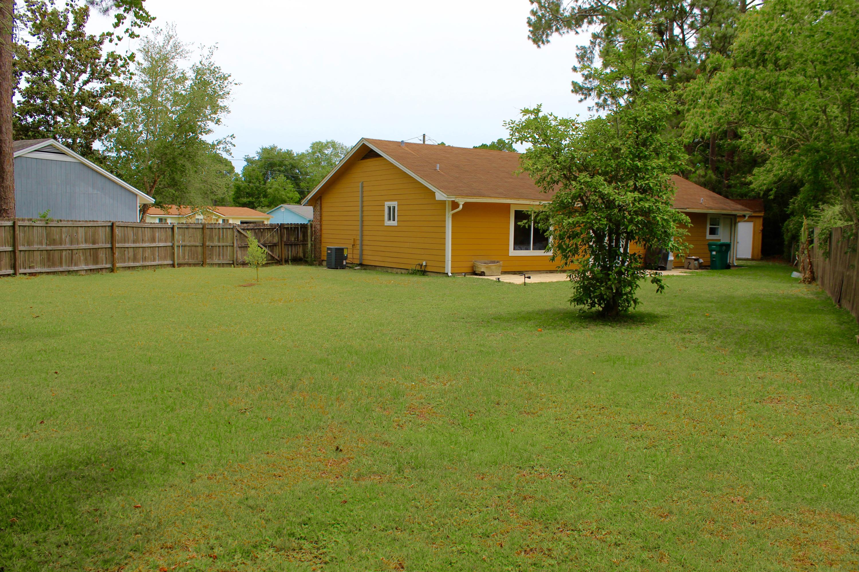 PINE MEADOWS - Residential