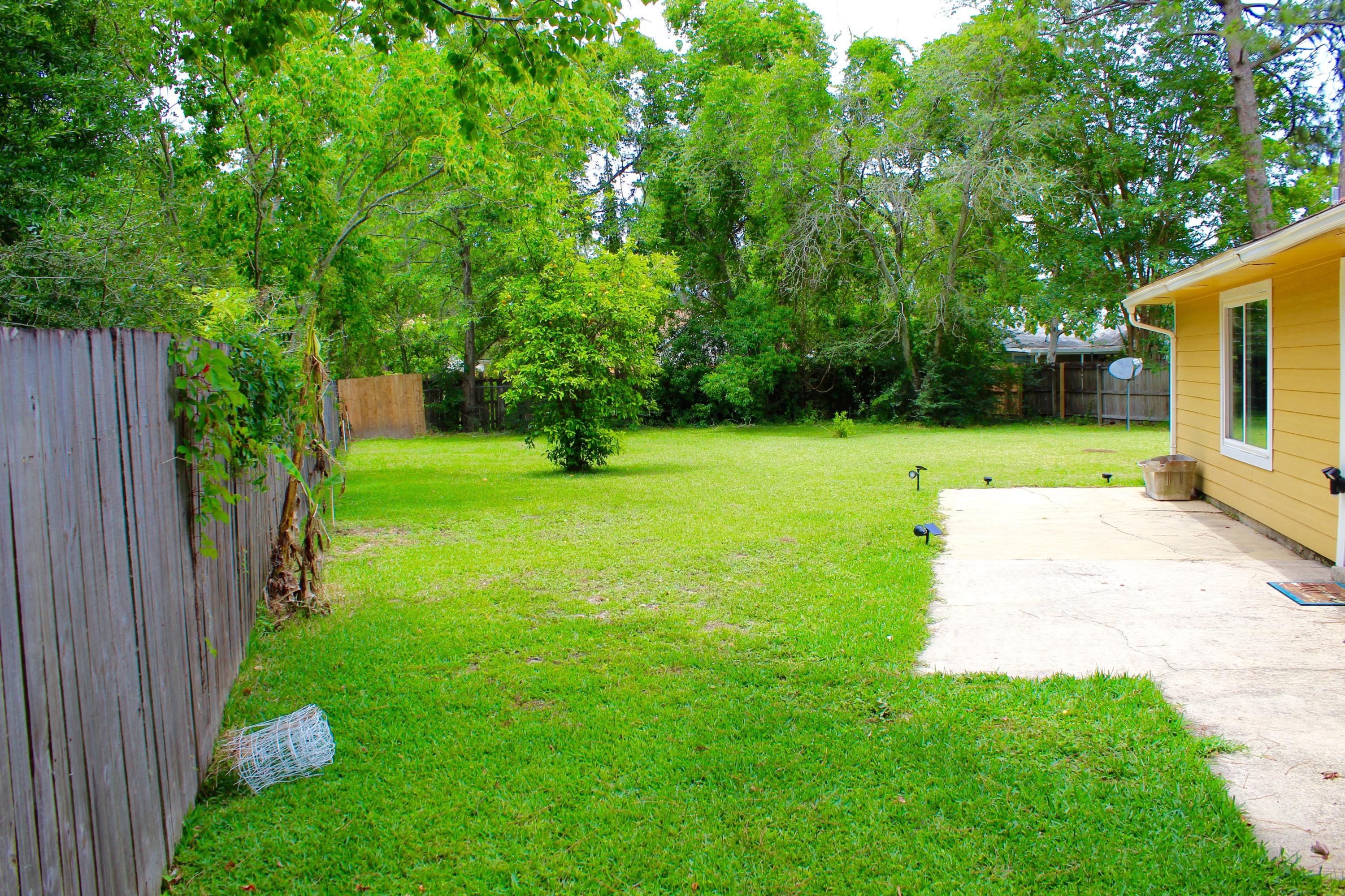 PINE MEADOWS - Residential