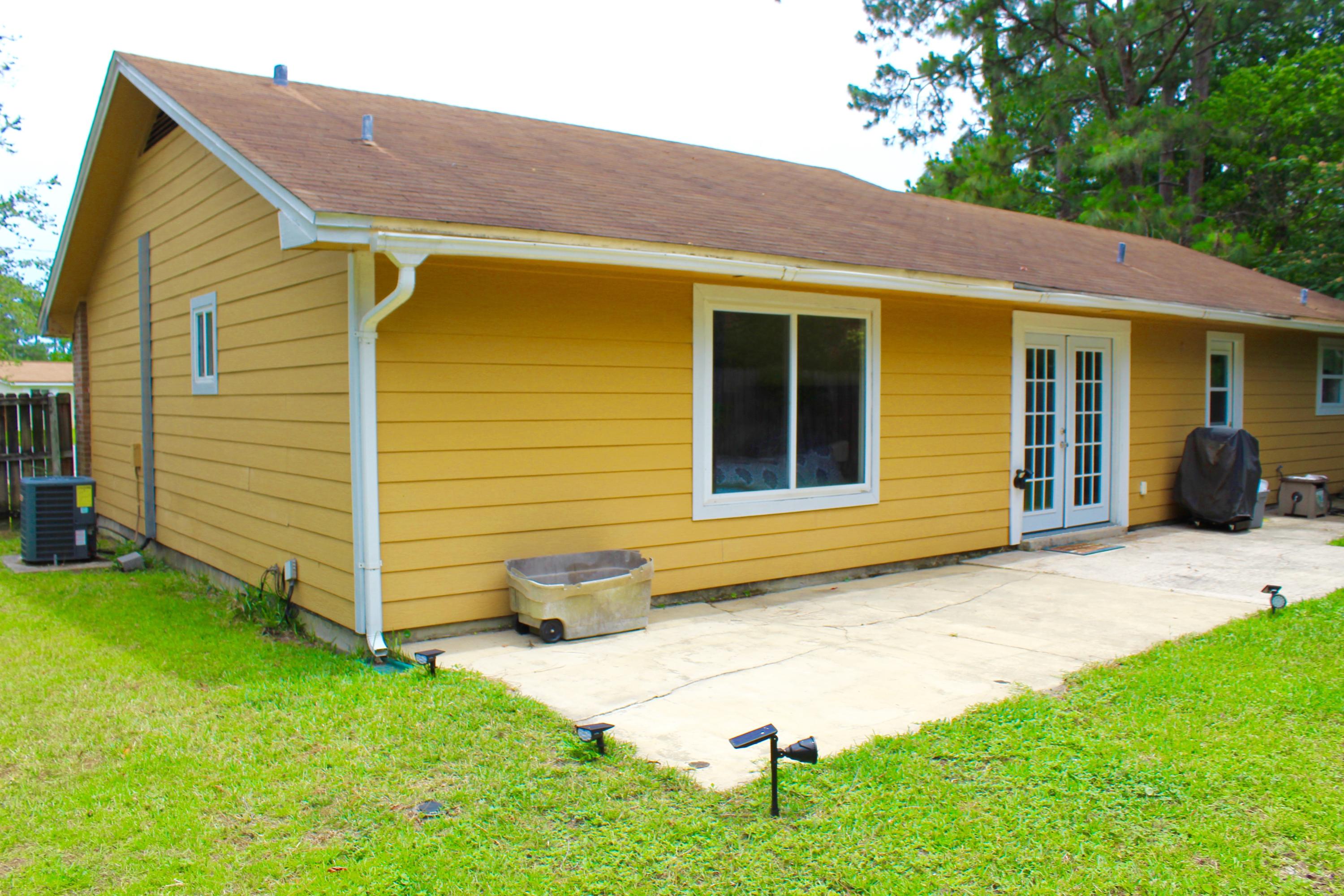 PINE MEADOWS - Residential