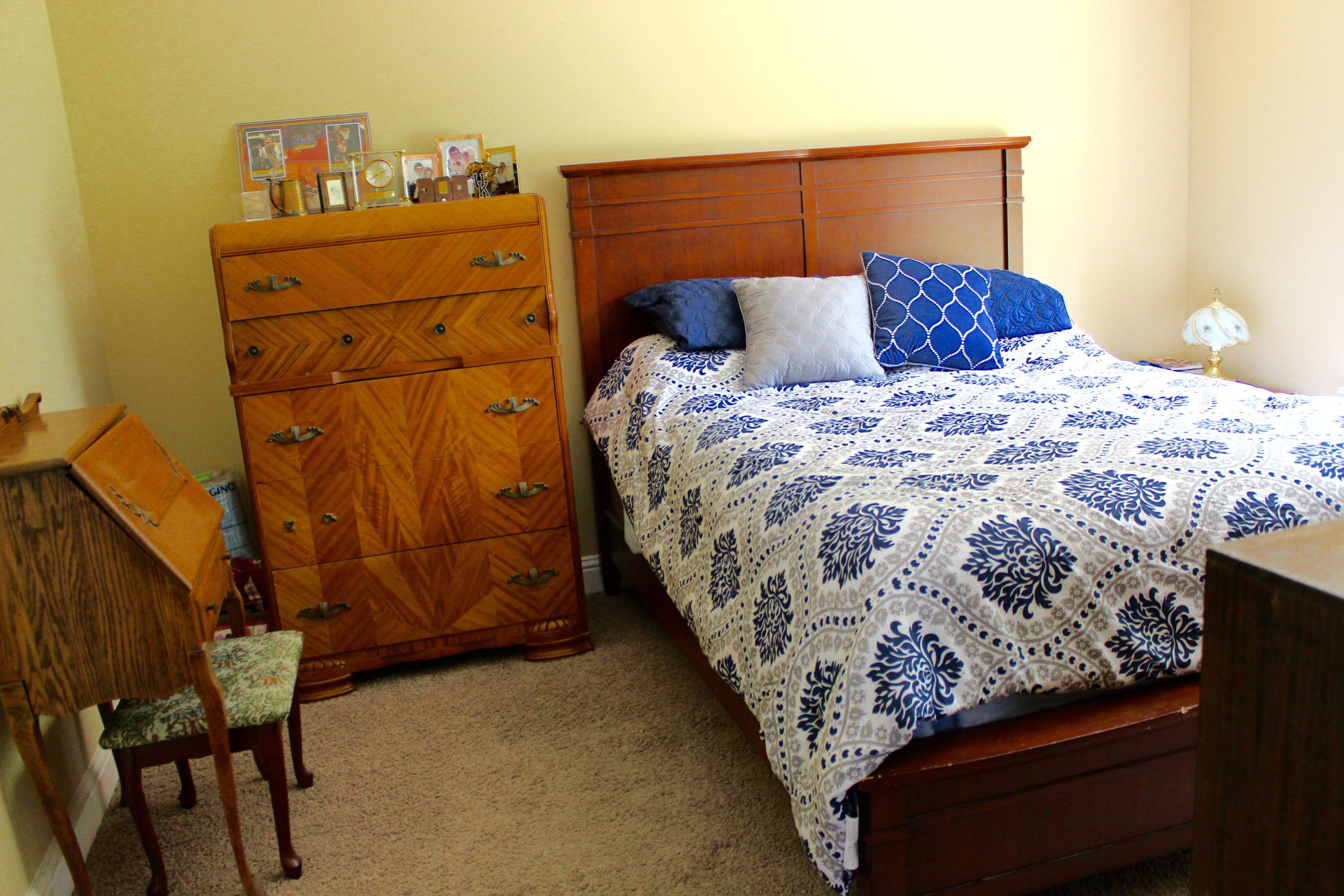 PINE MEADOWS - Residential