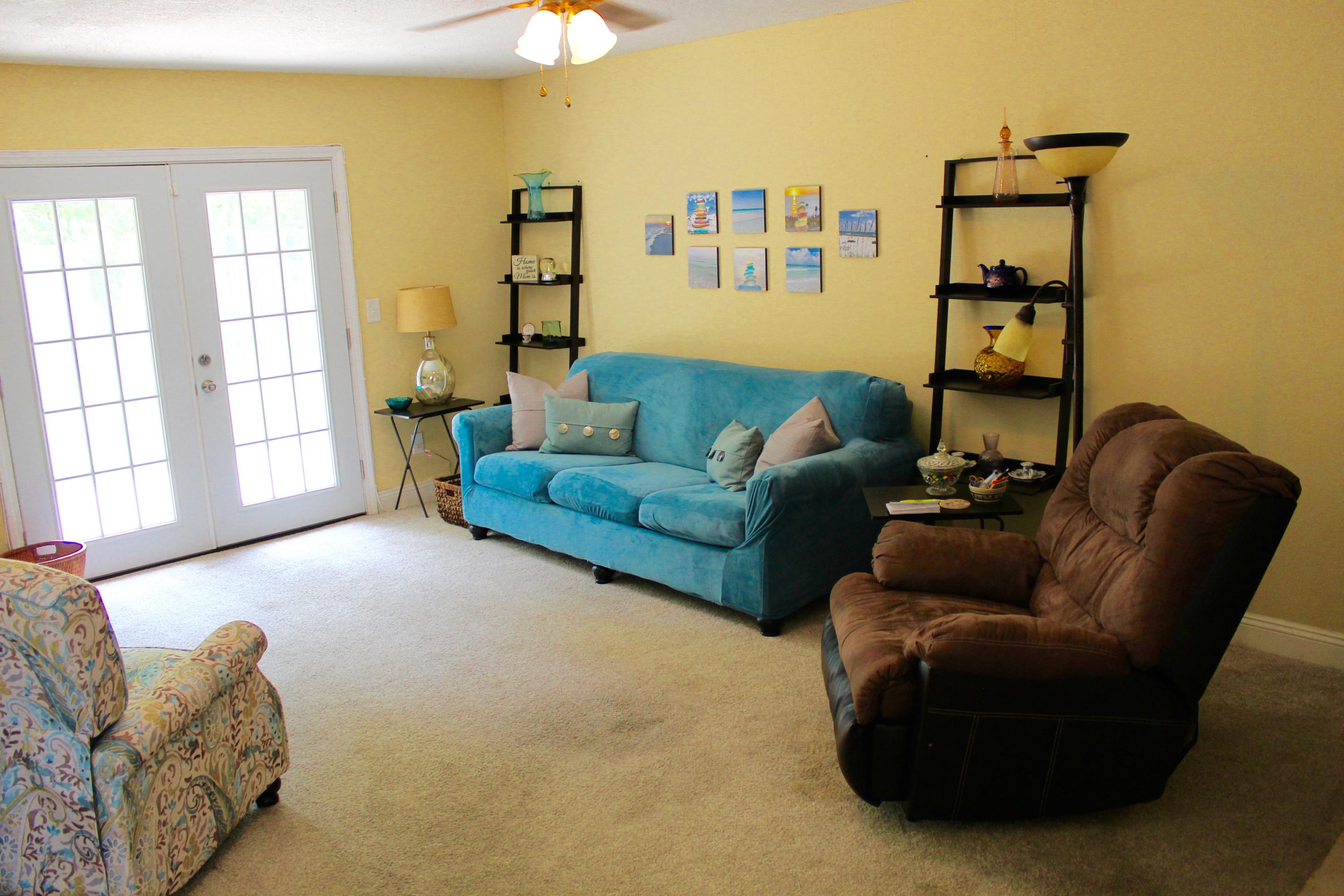 PINE MEADOWS - Residential