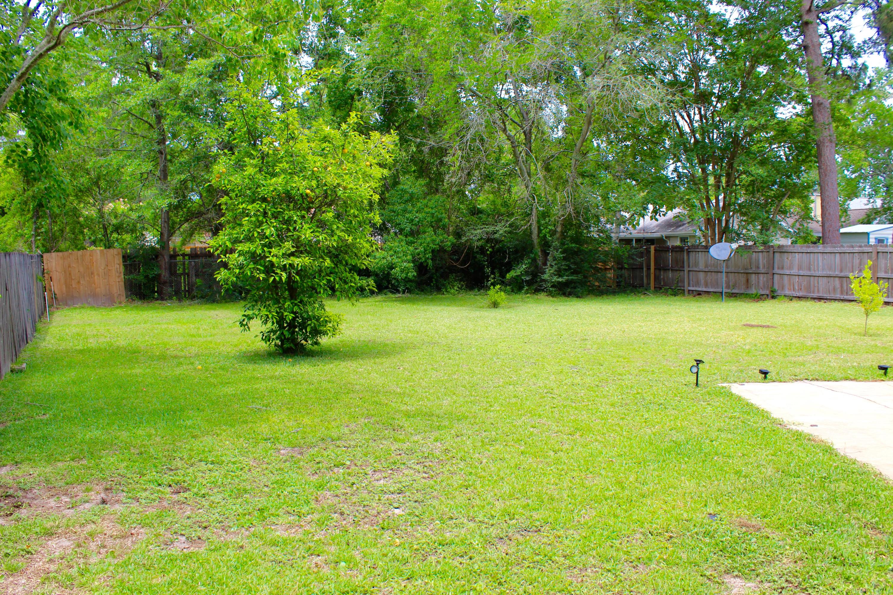 PINE MEADOWS - Residential