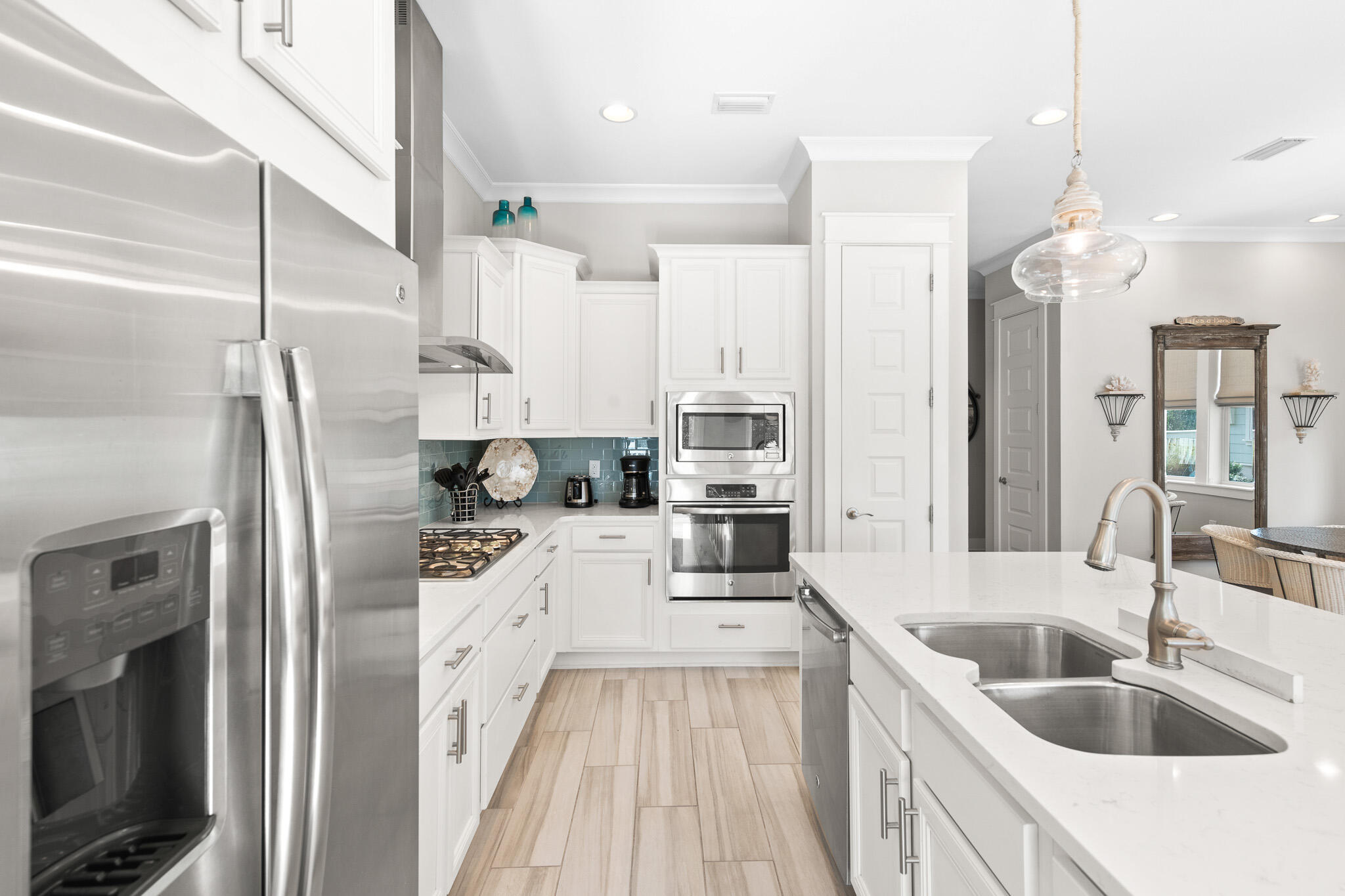 PROMINENCE - Residential