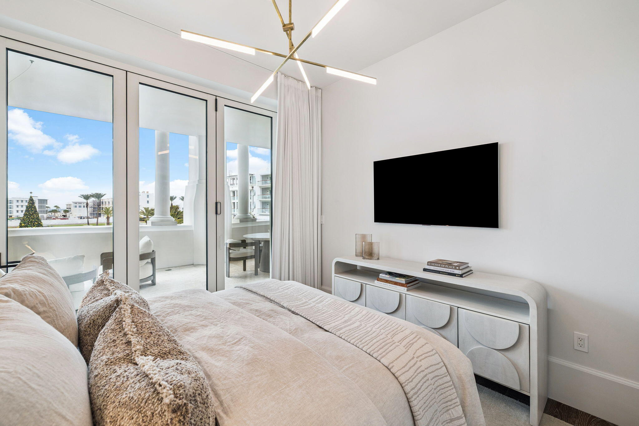 ALYS BEACH - Residential