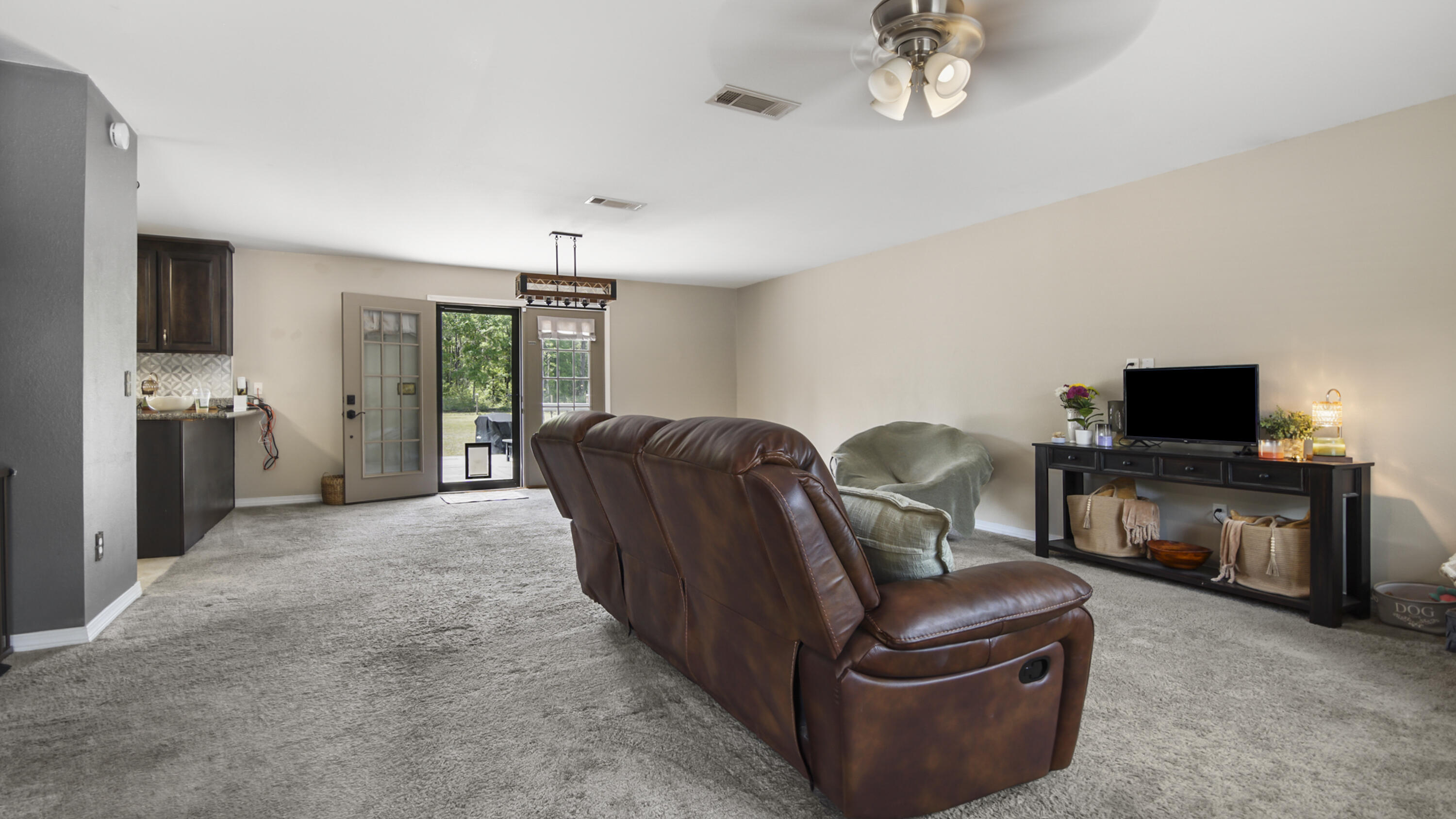 NO RECORDED SUBDIVISION - Residential