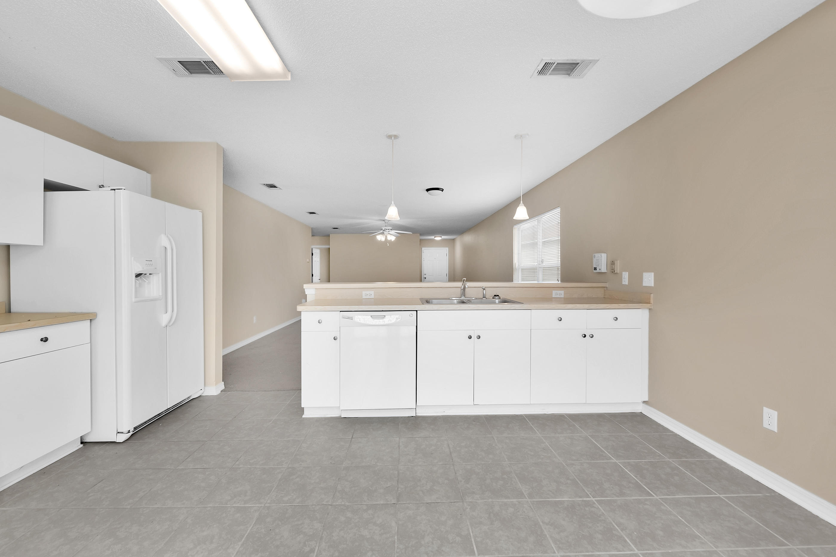 THE VINEYARDS - Residential