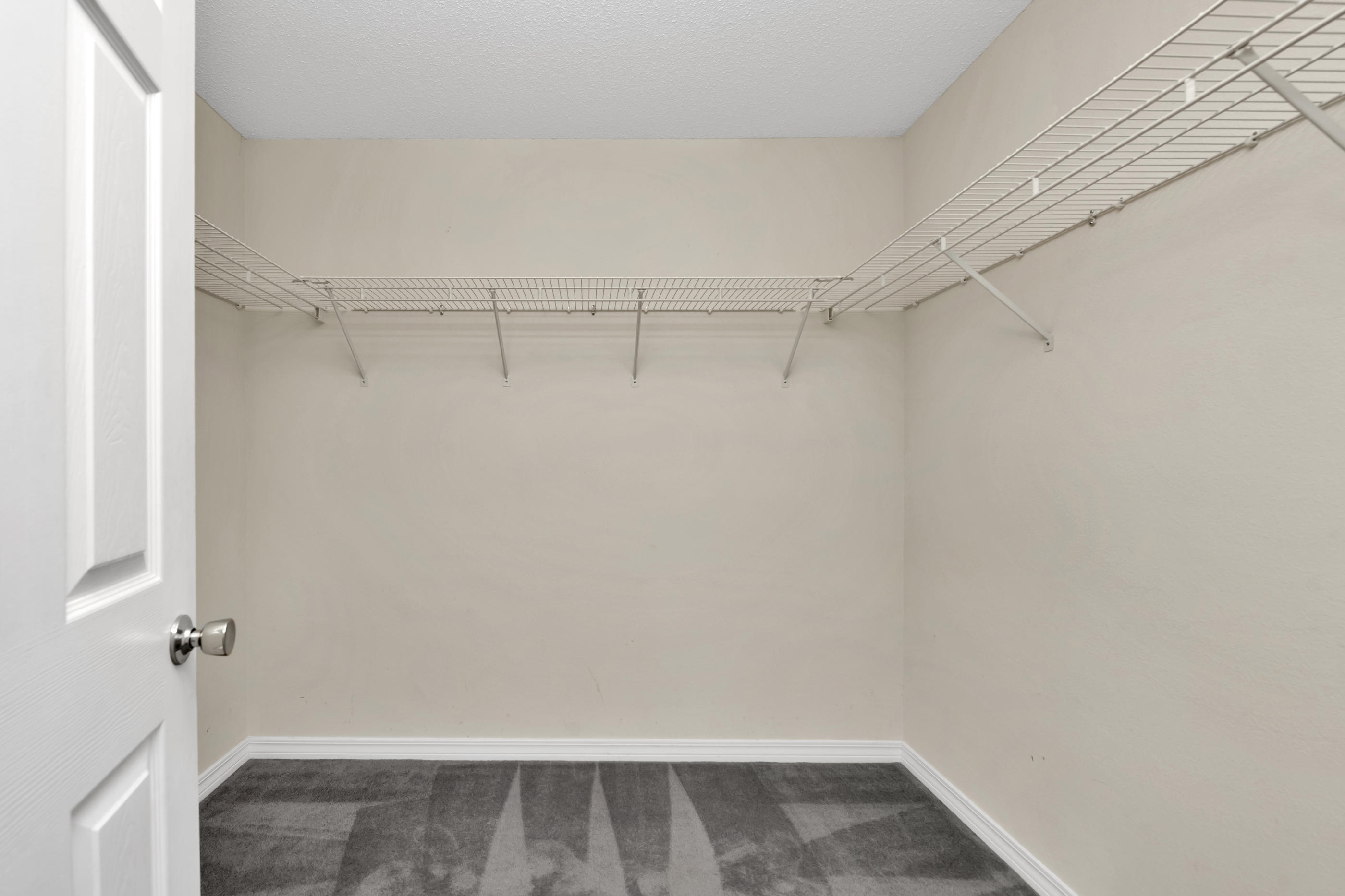 THE VINEYARDS - Residential