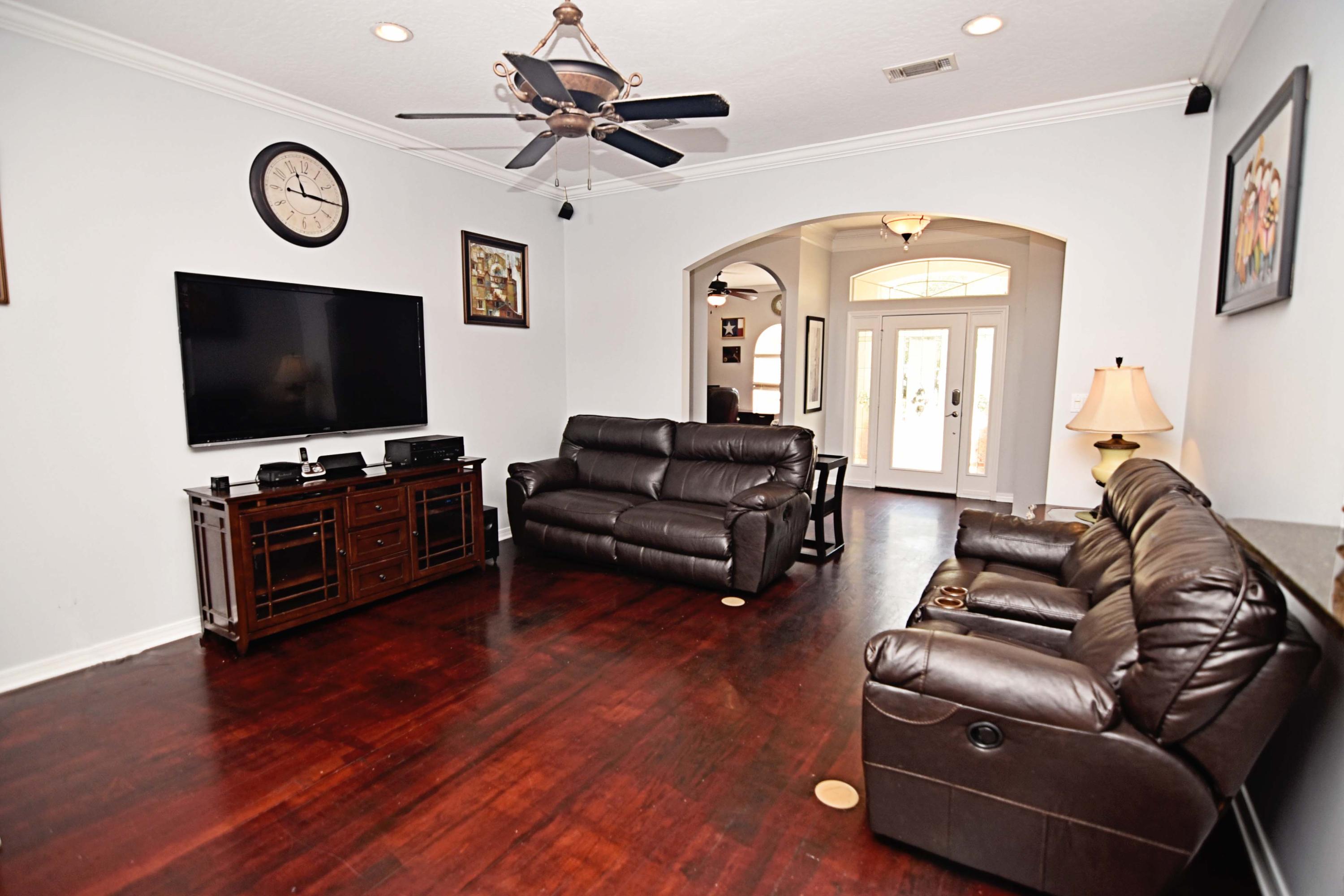 BRIDGEPORT COLONY - Residential