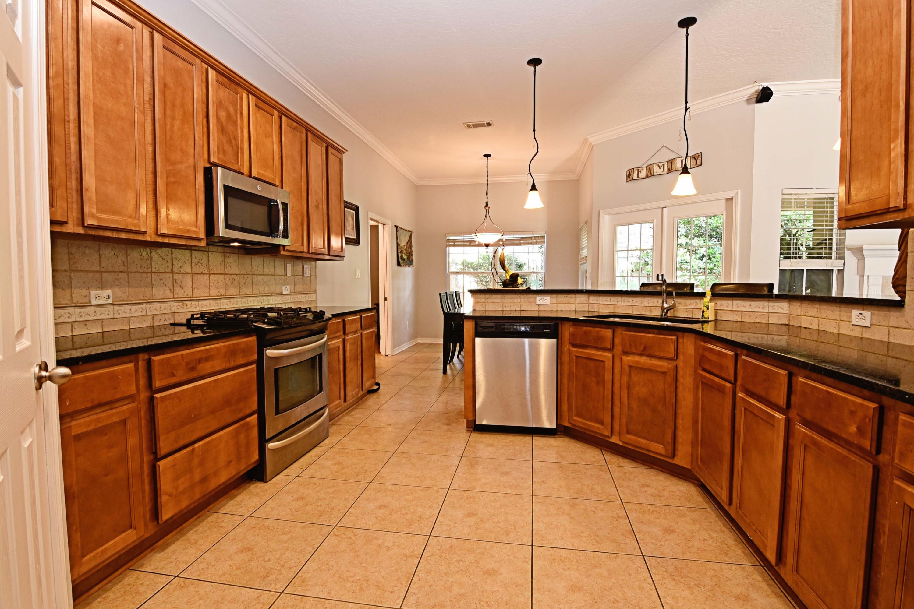 BRIDGEPORT COLONY - Residential