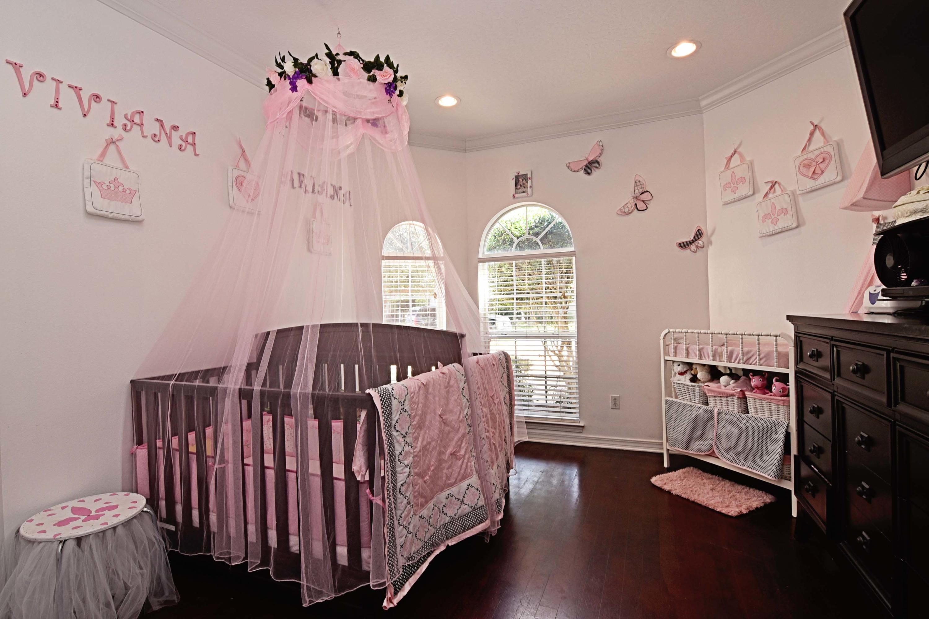 BRIDGEPORT COLONY - Residential