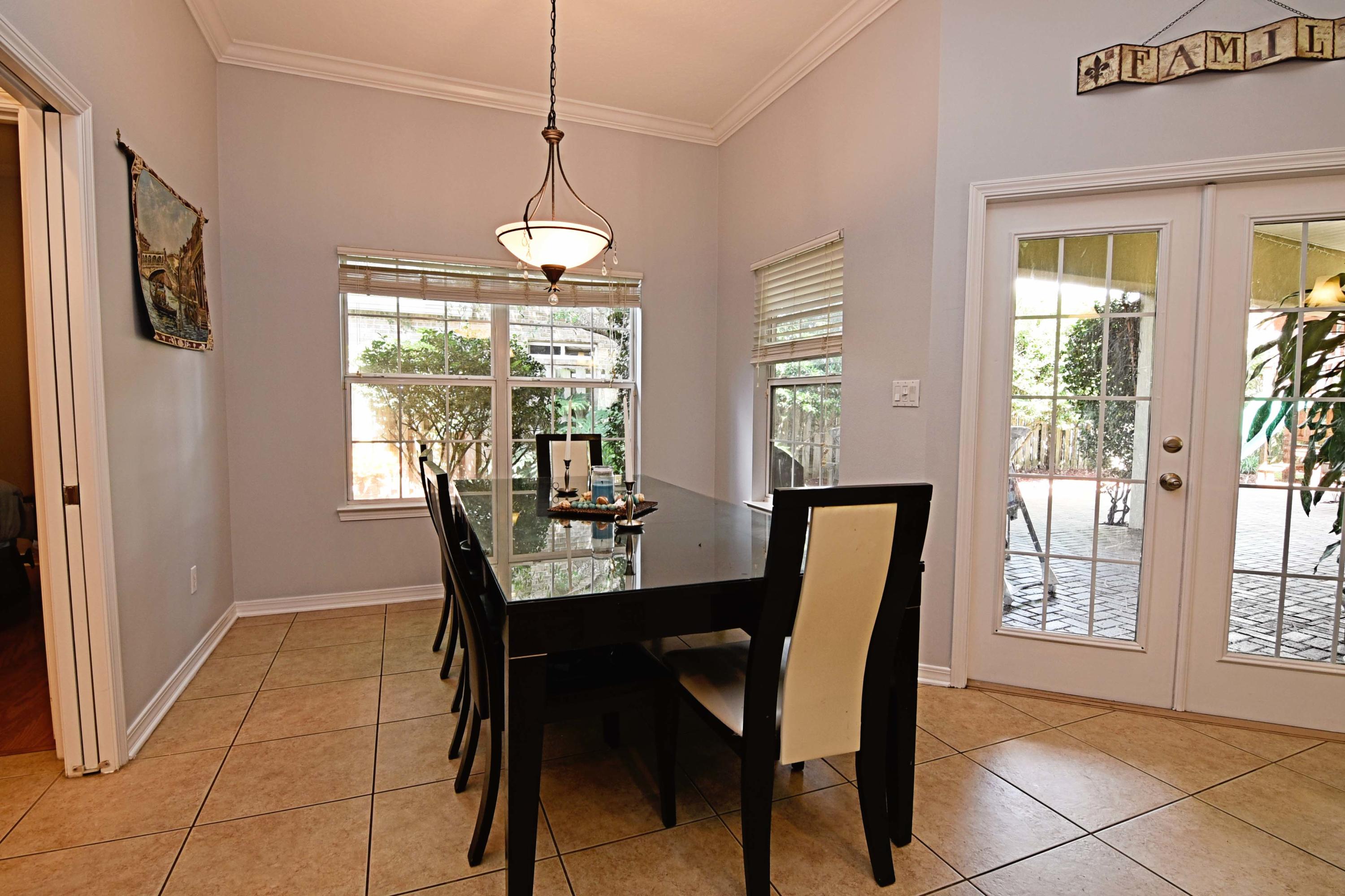 BRIDGEPORT COLONY - Residential