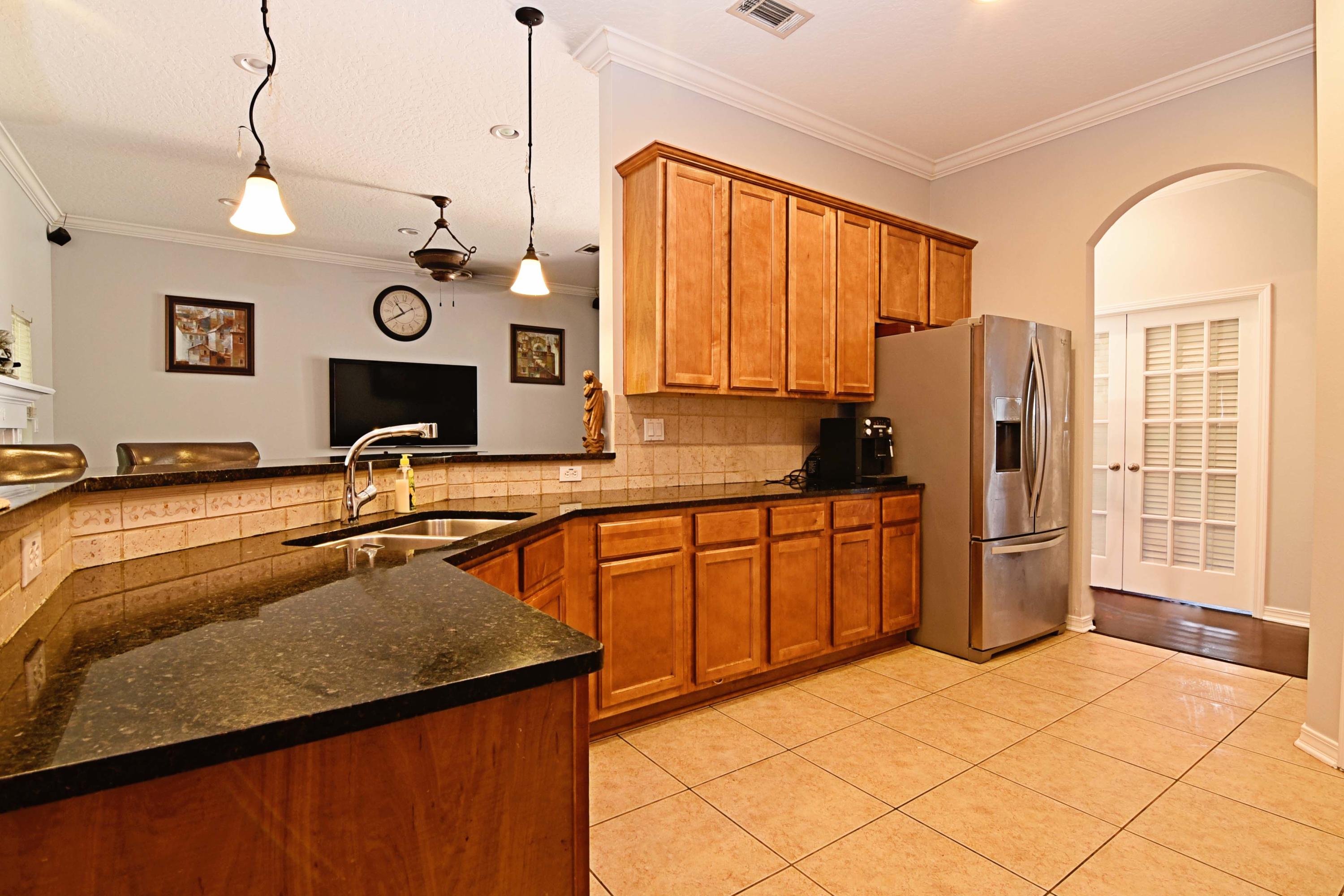 BRIDGEPORT COLONY - Residential