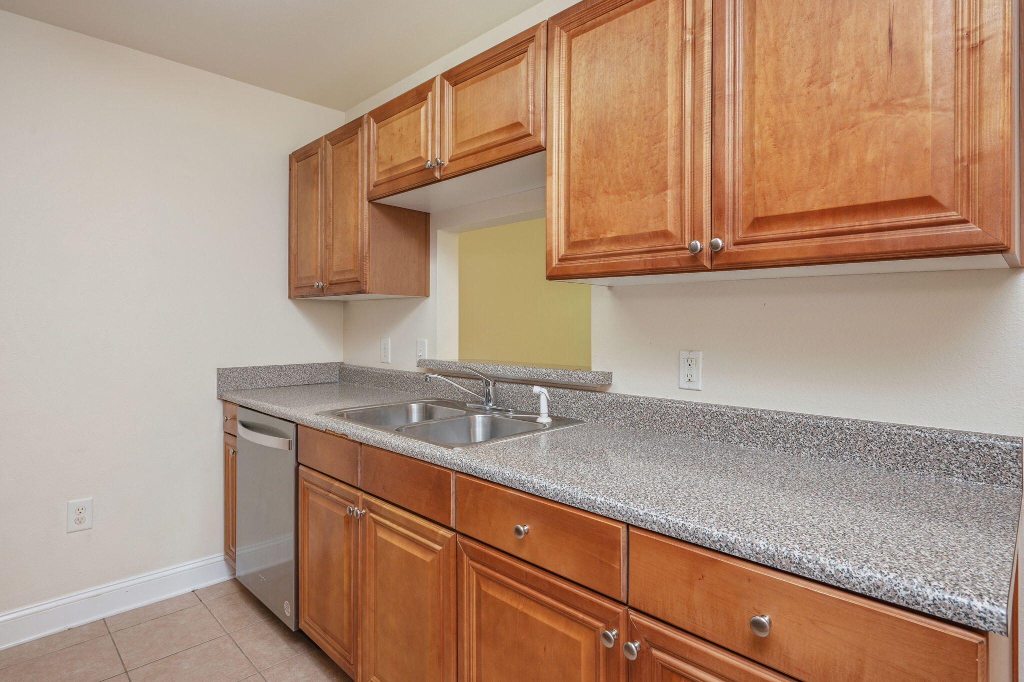 EAGLES LANDING S/D - Residential Lease