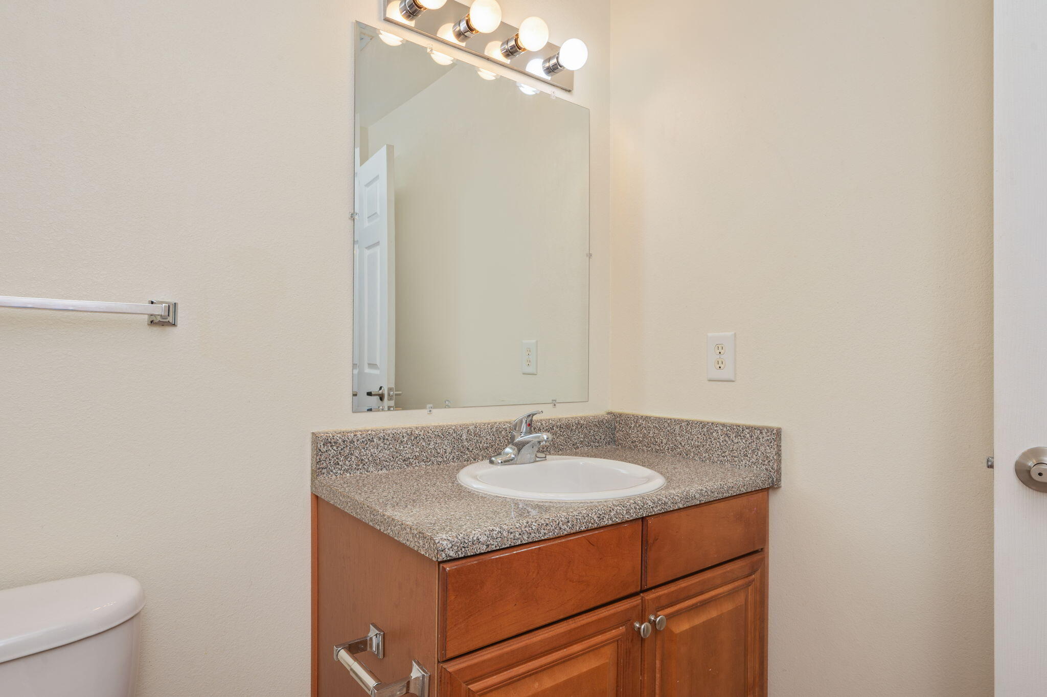 EAGLES LANDING S/D - Residential Lease