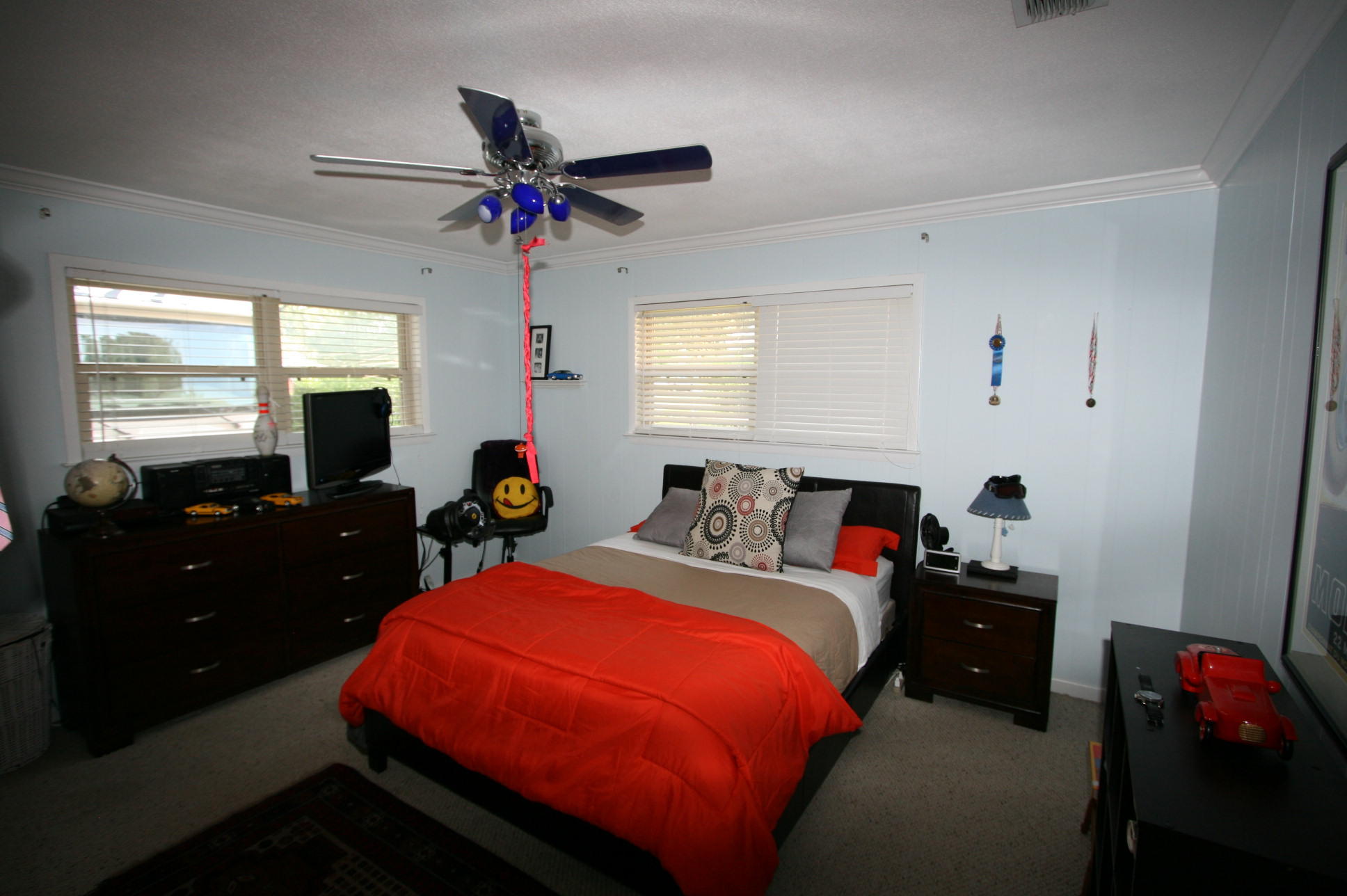 COUNTRY CLUB ESTATES - Residential