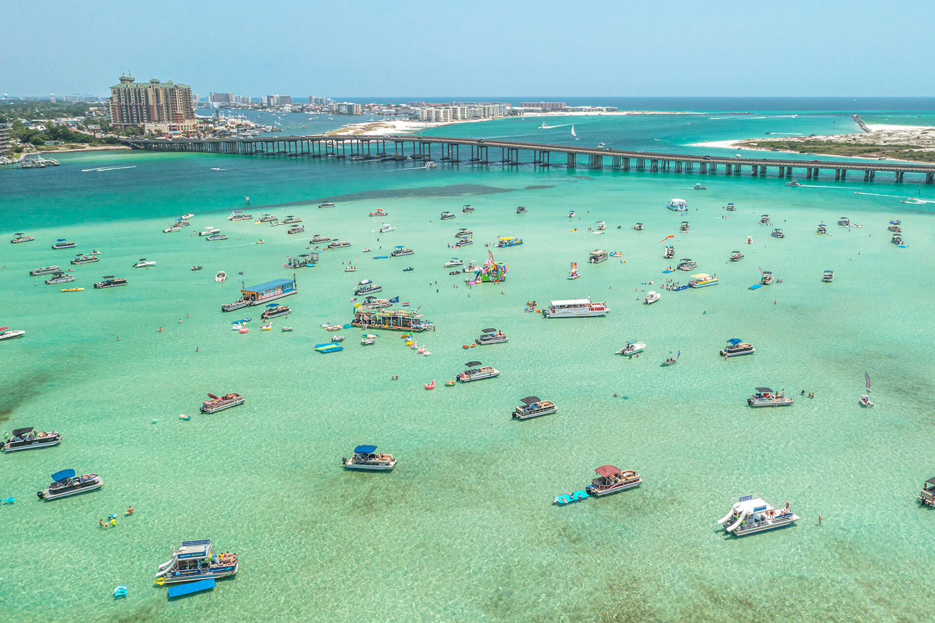 EMERALD GRANDE - Residential