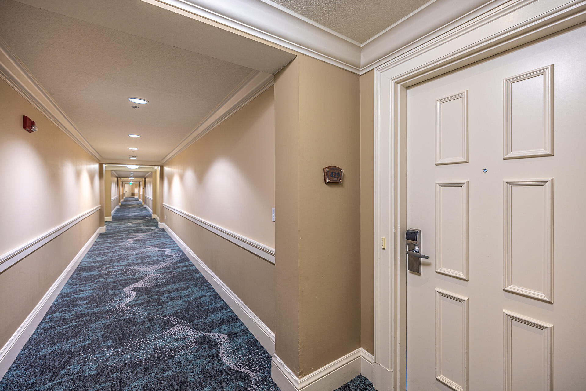 EMERALD GRANDE - Residential