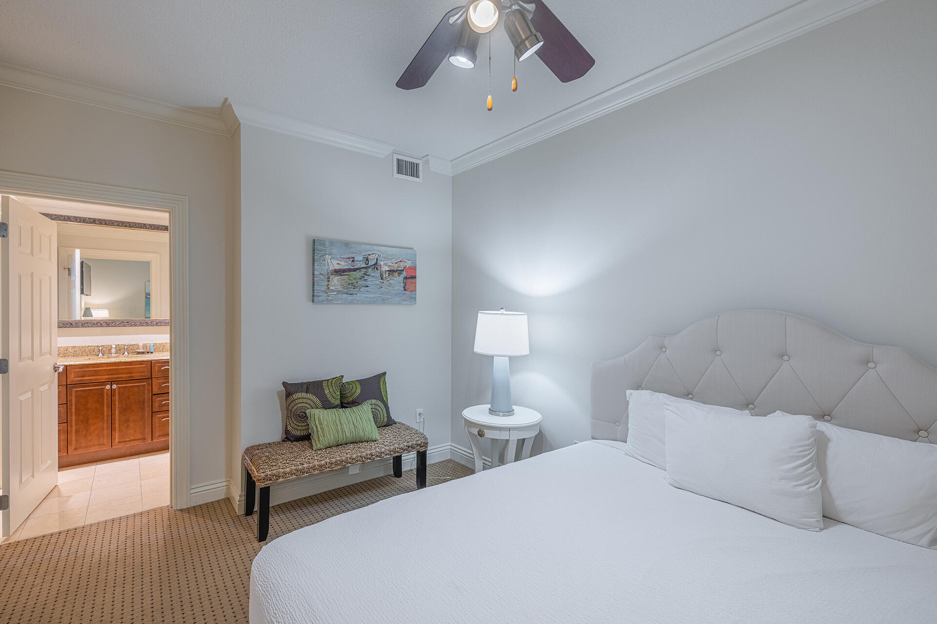 EMERALD GRANDE - Residential