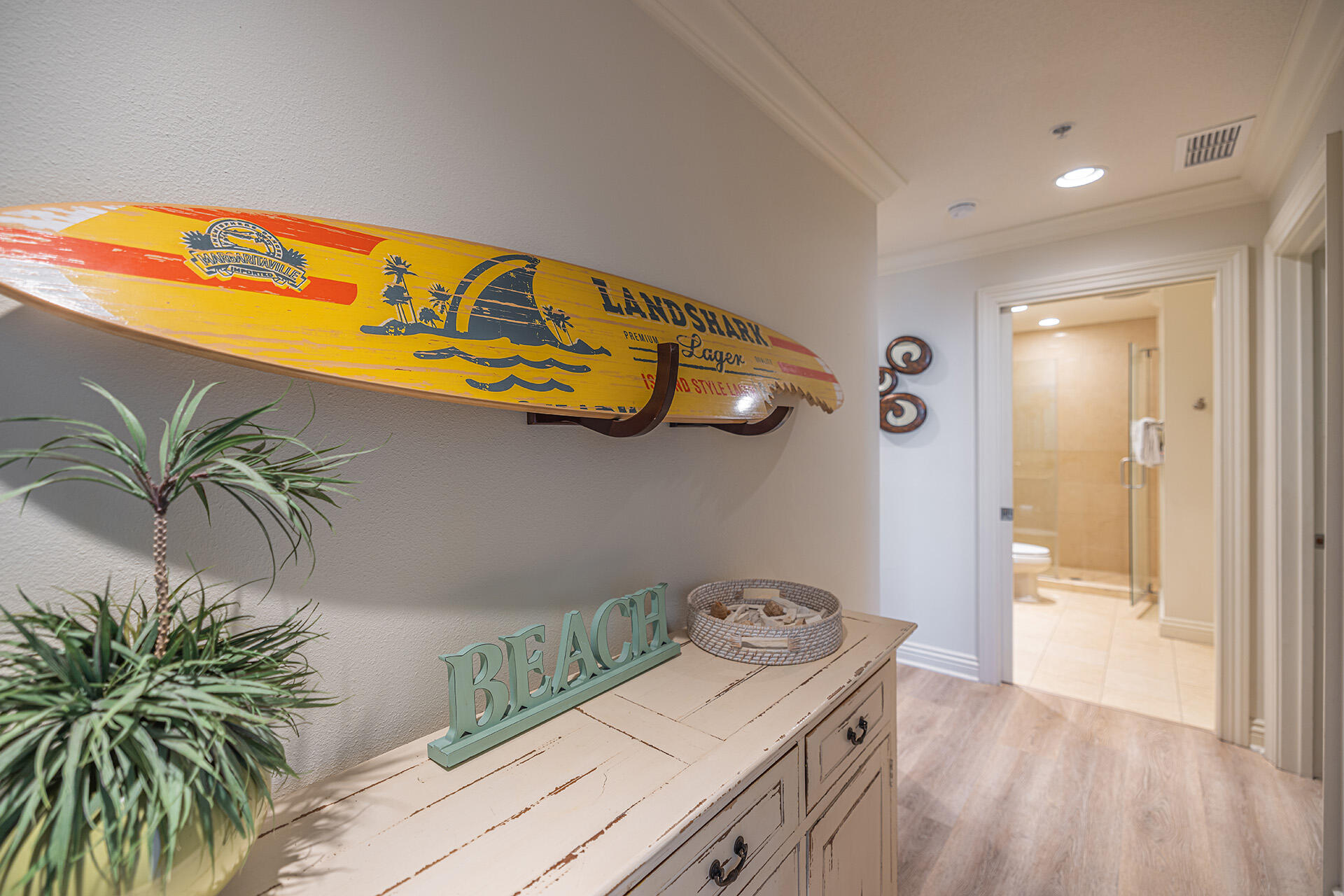 EMERALD GRANDE - Residential